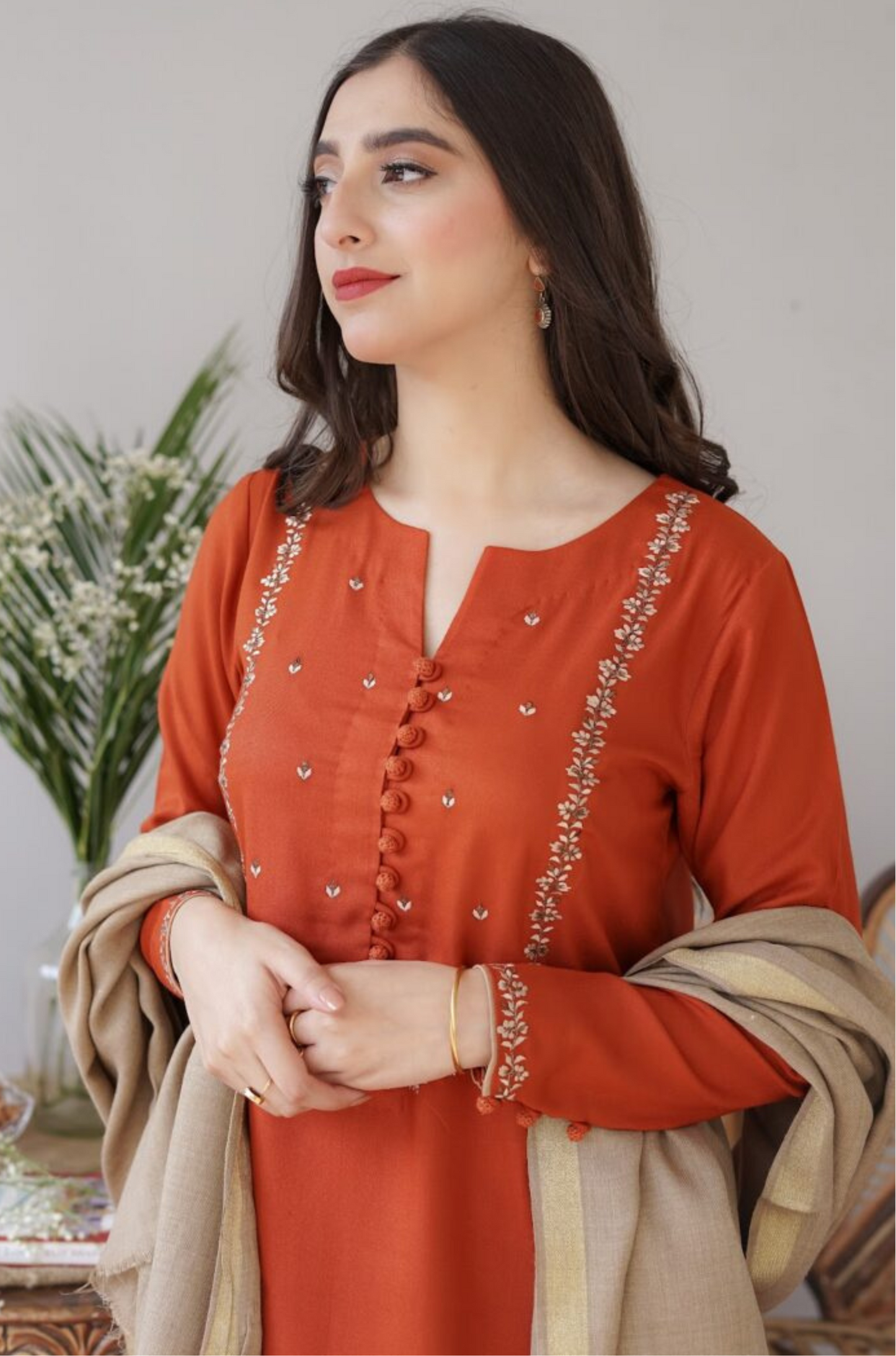 AISLING DHANAK UNSTITCHED EMB 3PC