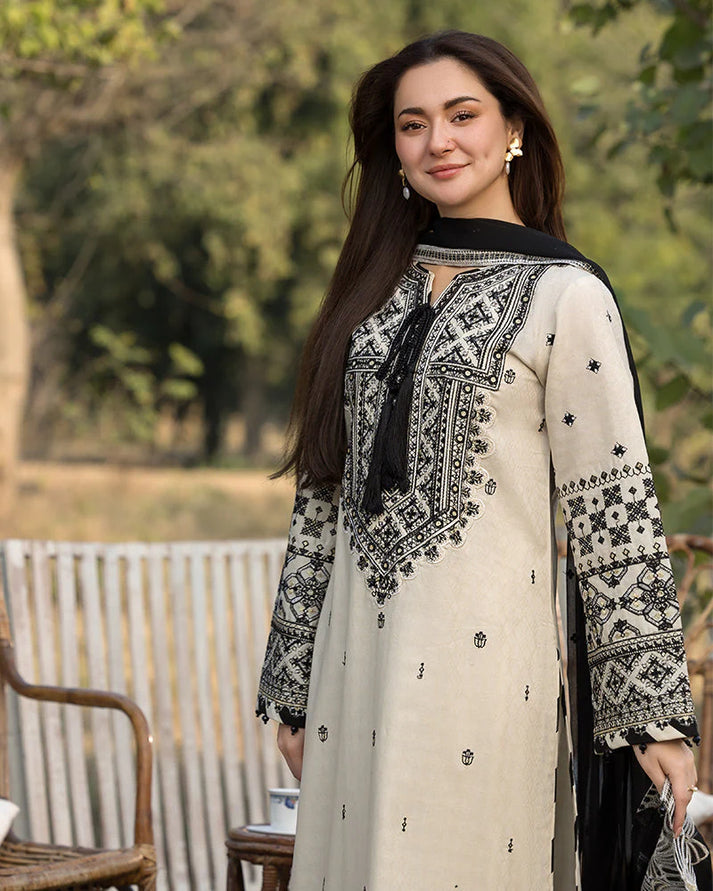 QALAMKAR DHANAK UNSTITCHED EMB 3PC