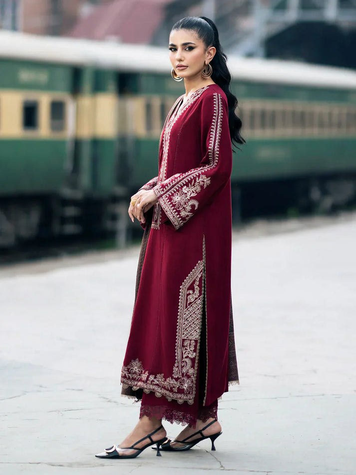 IZEL DHANAK PREMIUM UNSTITCHED EMB 3PC