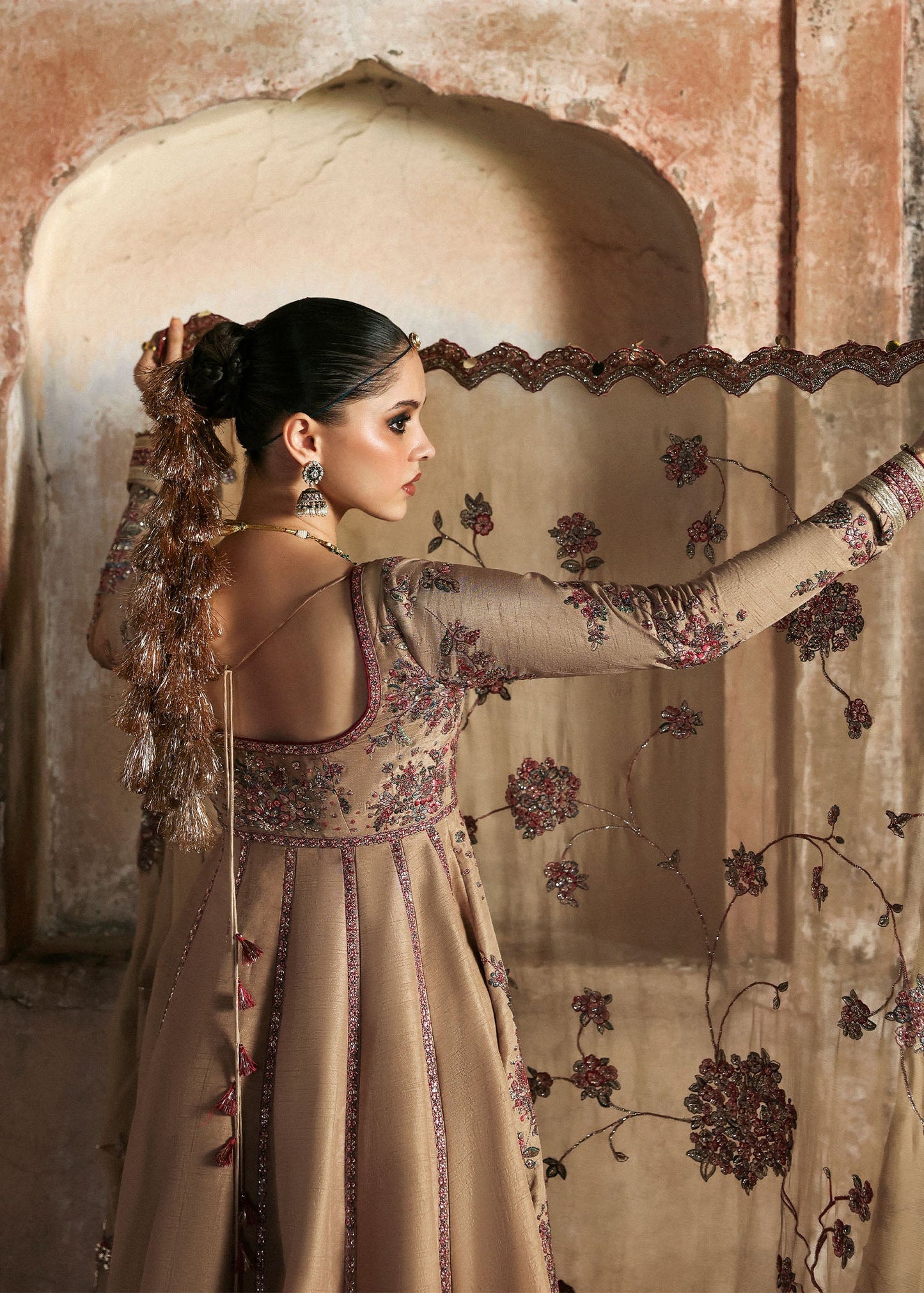 HUSSAIN REHAR ORGANZA UNSTITCHED EMB MAHVASH MAXI