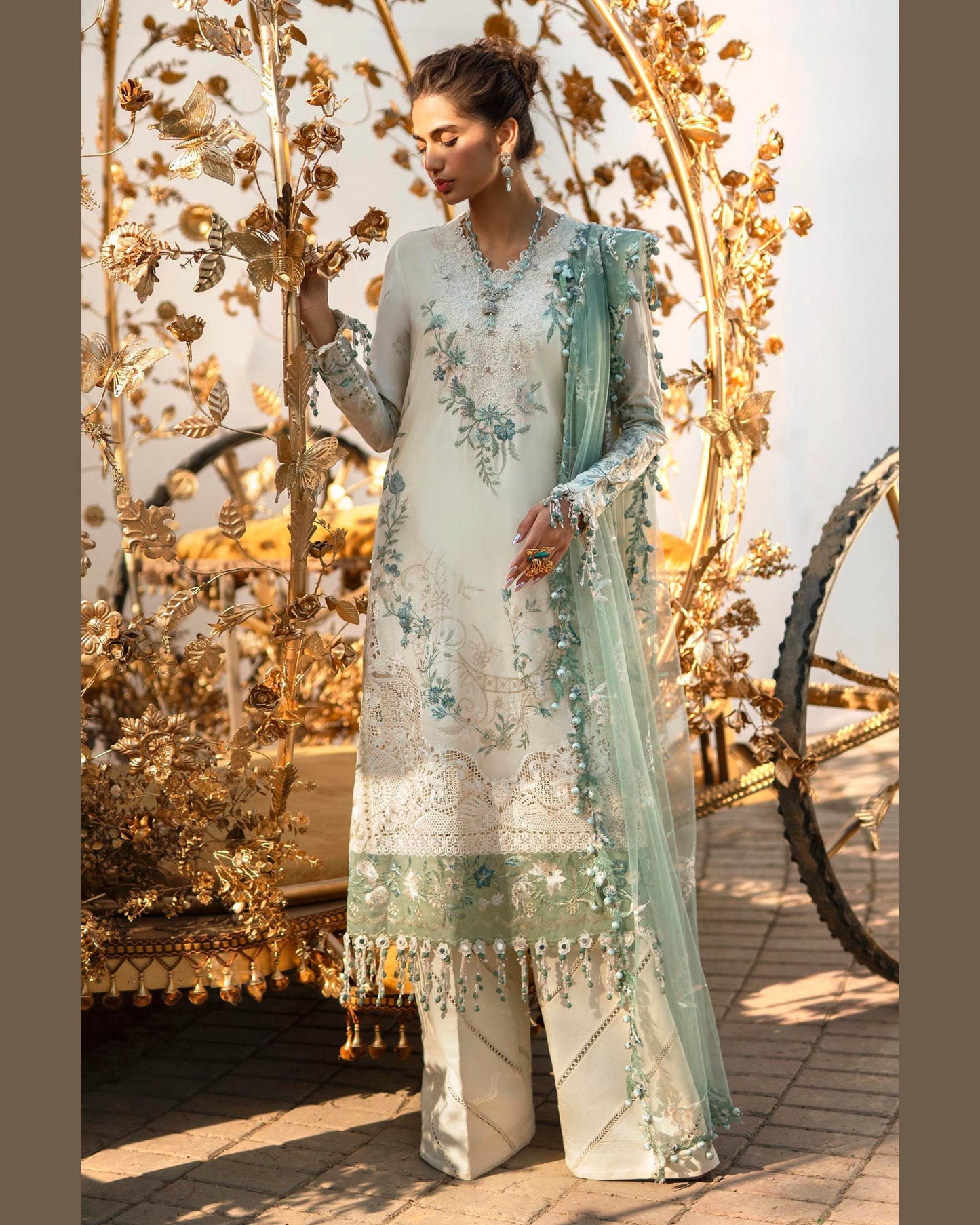 SANA SAFINAZ LAWN UNSTITCHED EMB 3PC - City Cloth House