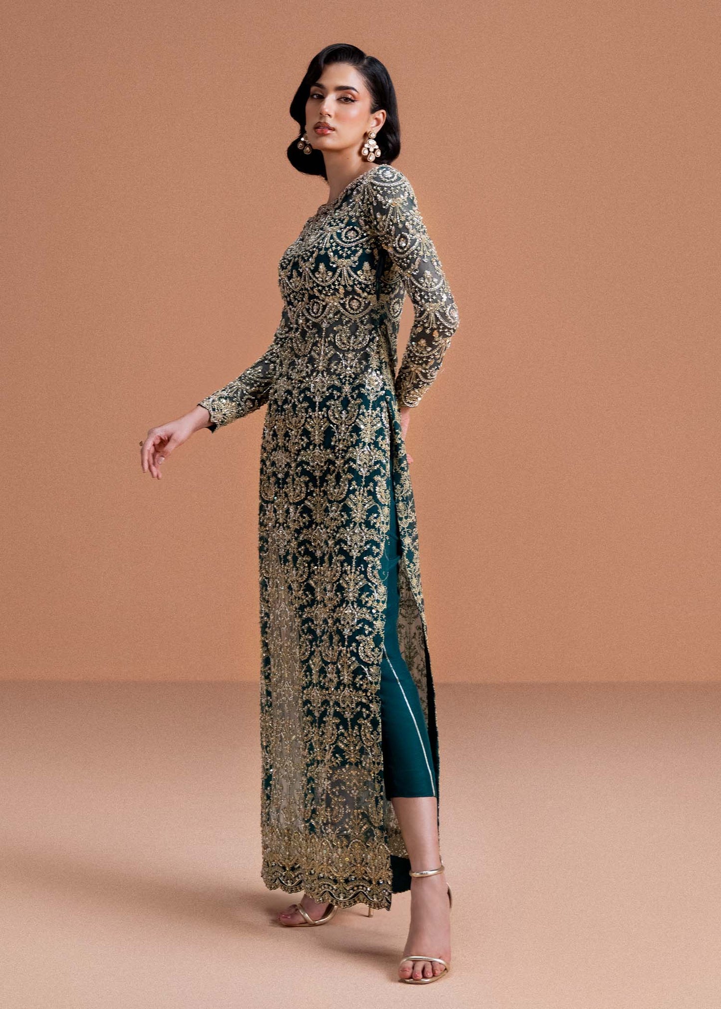 KANWAL MALIK NET UNSTITCHED EMB ZAIRA SUIT