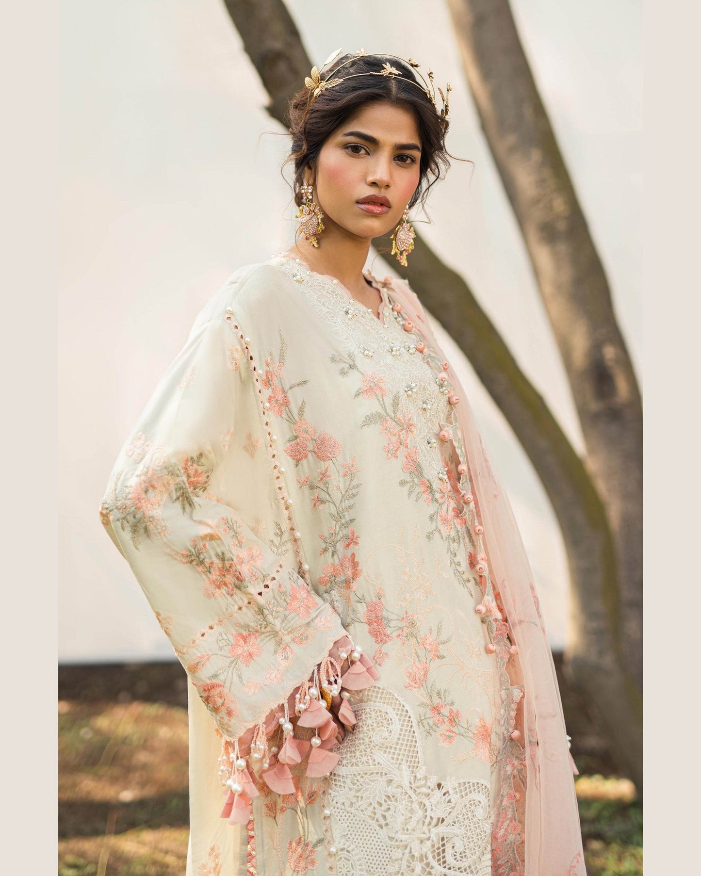 SANA SAFINAZ LAWN UNSTITCHED EMB 3PC - City Cloth House