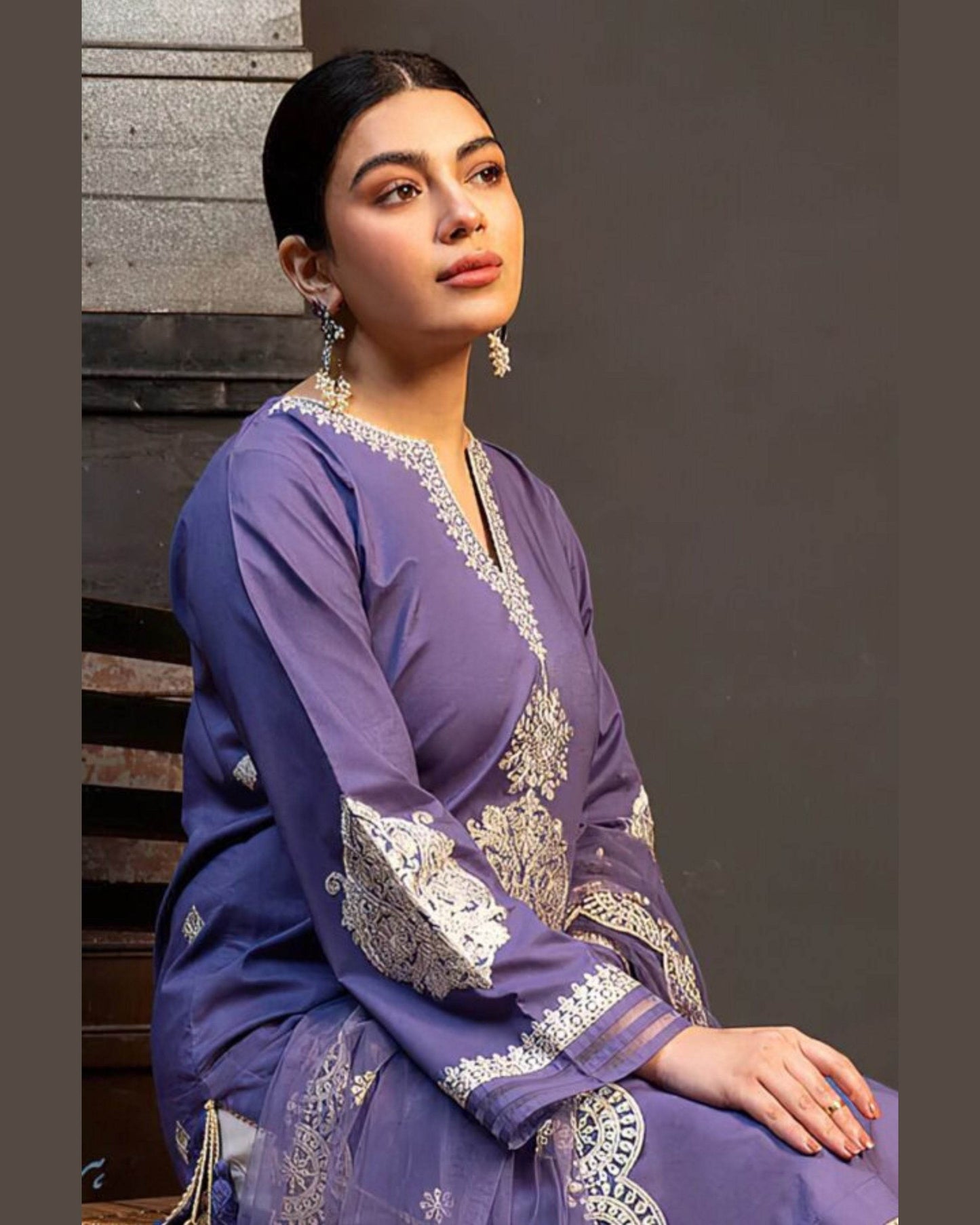 ZARA SHAHJAHAN LAWN UNSTITCHED EMB 3PC - City Cloth House