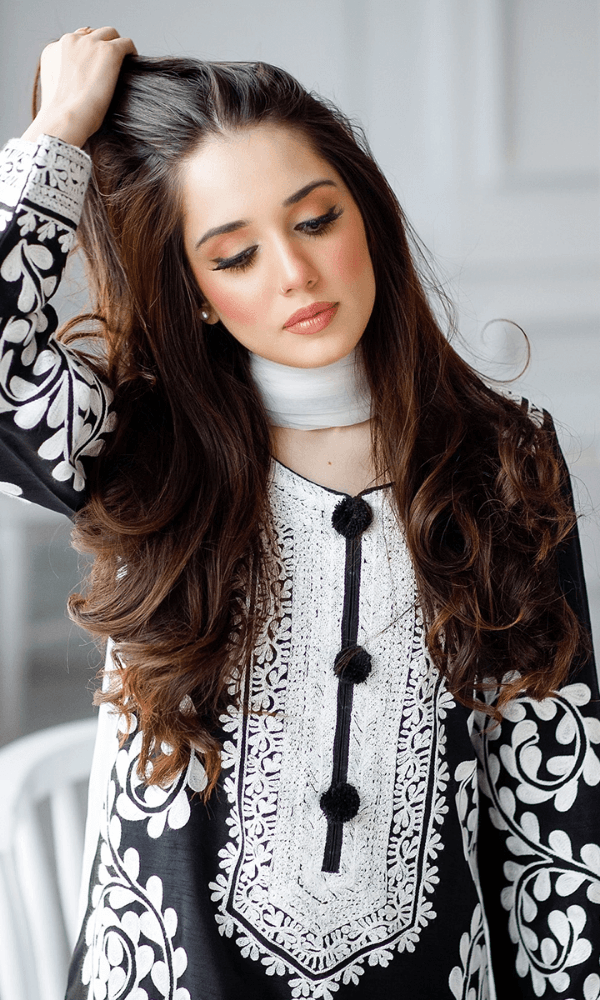 ZARKASHA LAWN PREMIUM UNSTICHED EMB 3PC - City Cloth House
