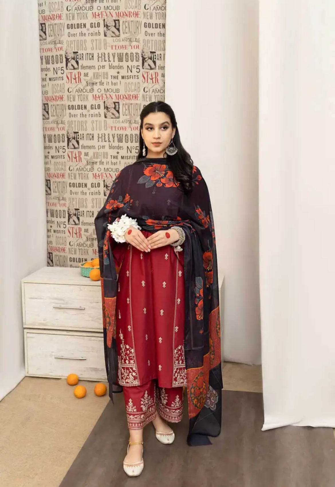 URGE LAWN LUXURY UNSTICH EMB 3PC - City Cloth House