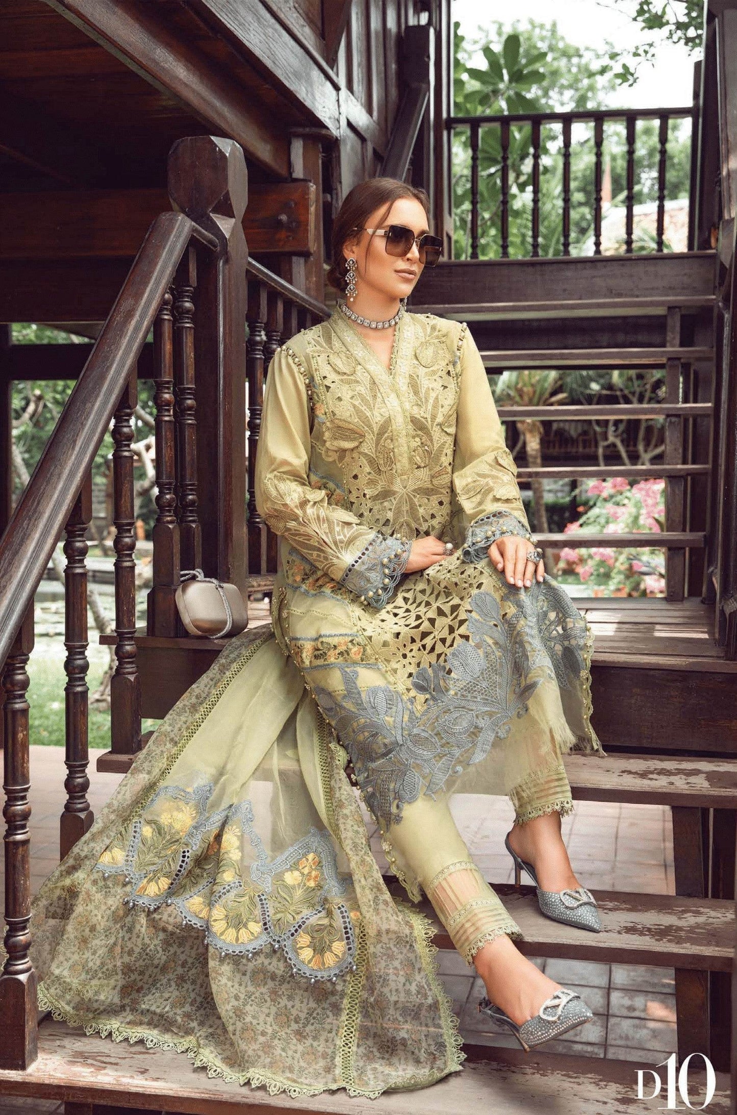 MARIA.B LAWN UNSTITCHED EMB 3PC - City Cloth House