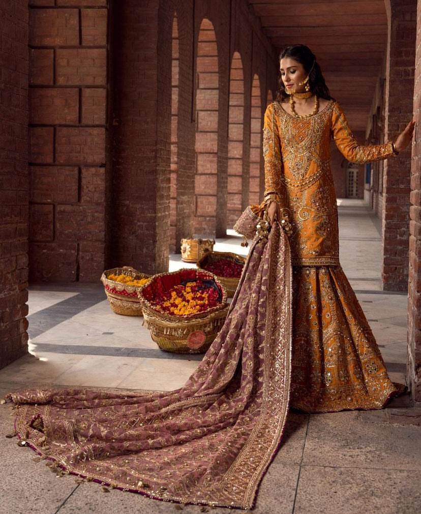 MNR ORGANZA UNSTITCHED EMB SUIT - City Cloth House