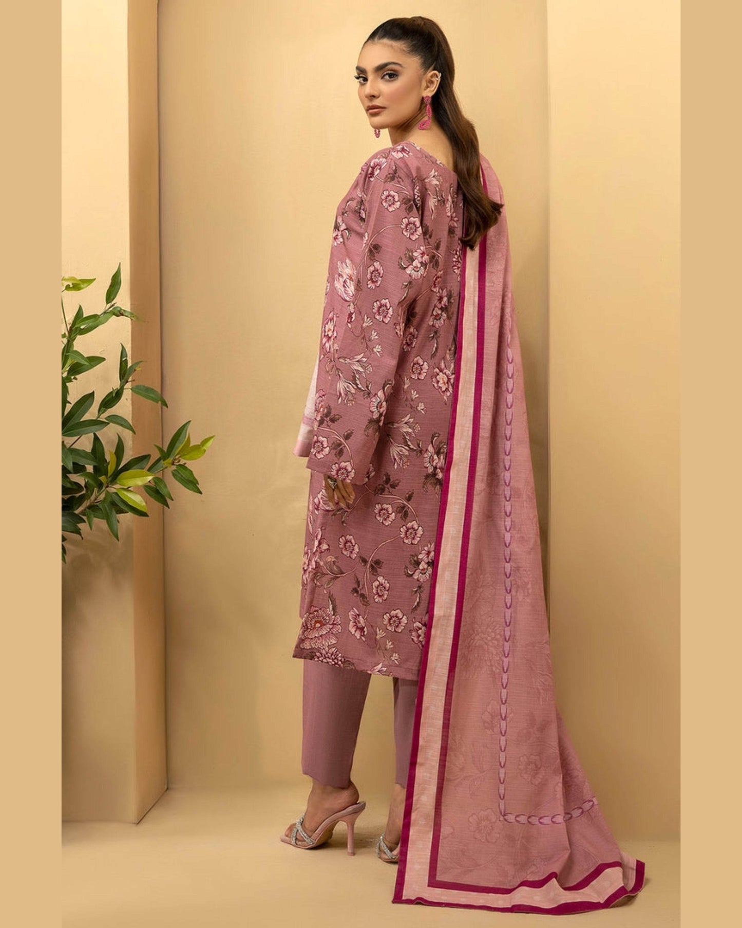 MOTIFZ LAWN PRINTED UNSTICH 3PC - City Cloth House