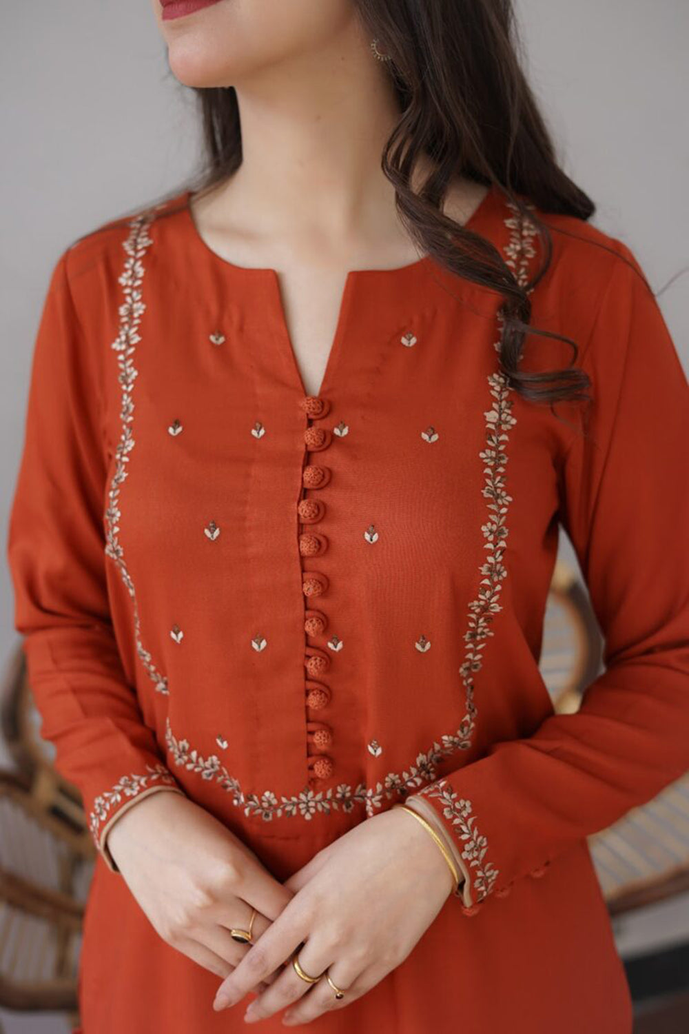 AISLING DHANAK UNSTITCHED EMB 3PC
