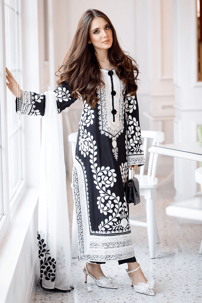 ZARKASHA LINEN UNSTITCHED EMB 3PC