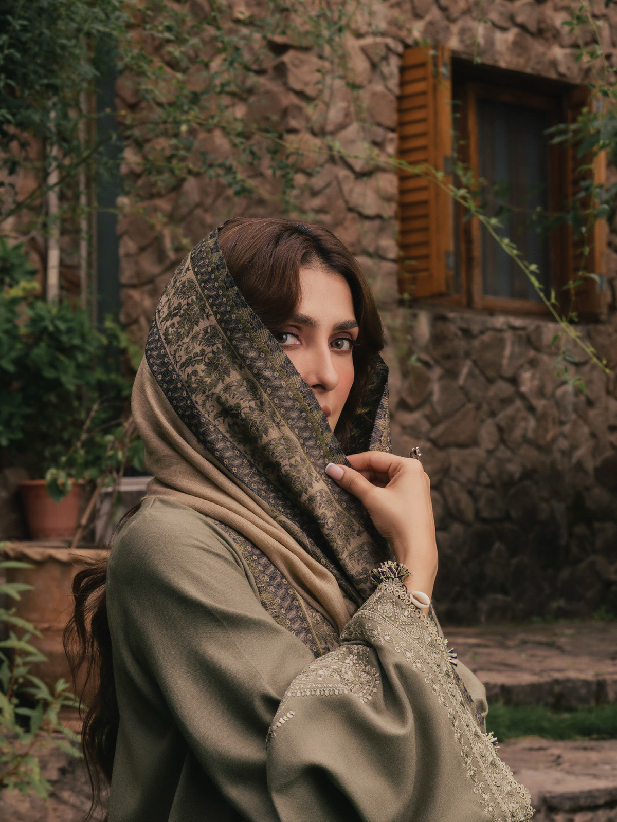 Zebaish | Emb Unstitched Dhanak 3pc