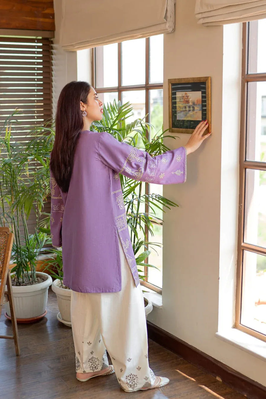 UGRE LAWN LUXURY UNSTITCHED EMB 2PC - City Cloth House