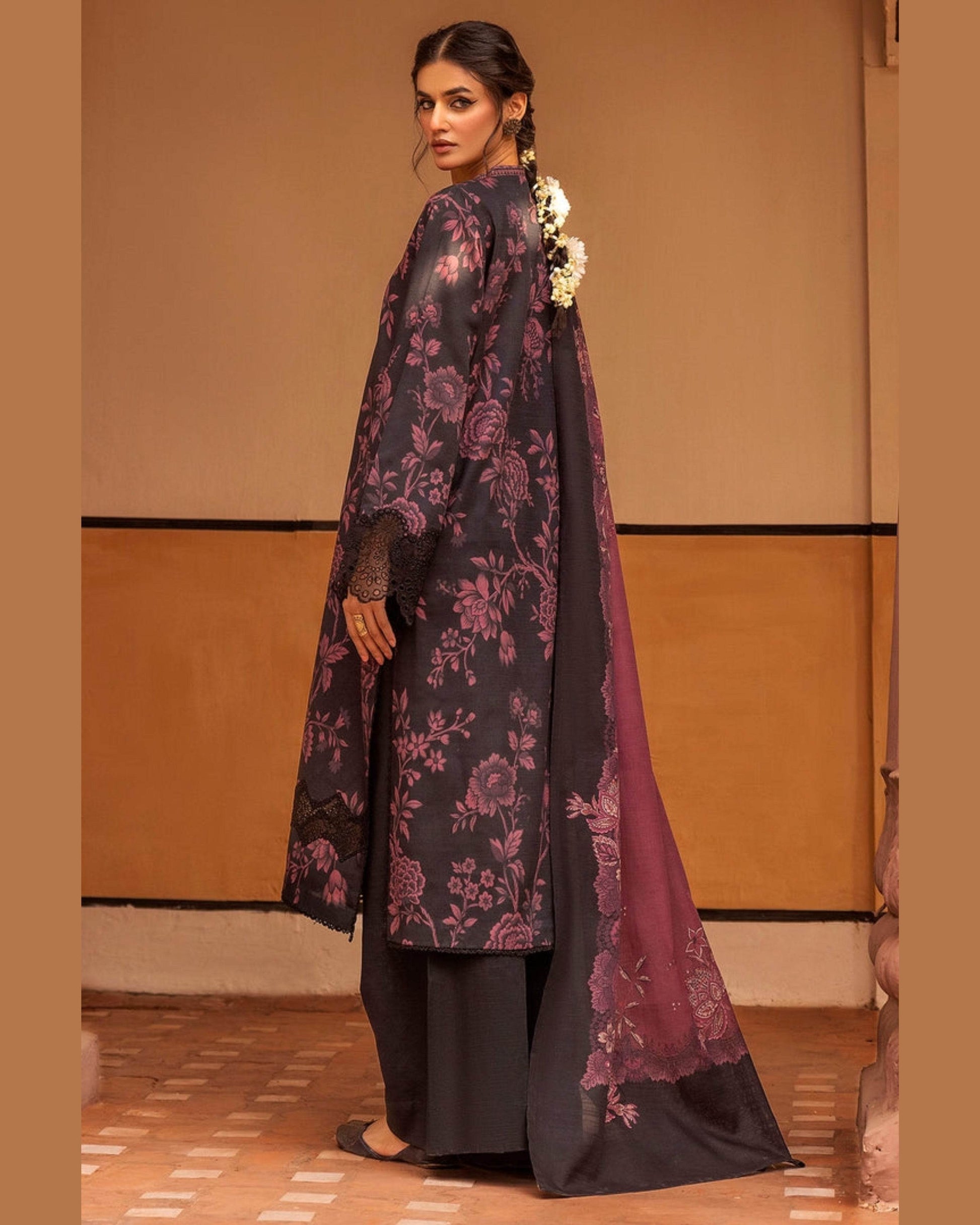 MOTIFZ LAWN PRINTED UNSTICH 3PC - City Cloth House