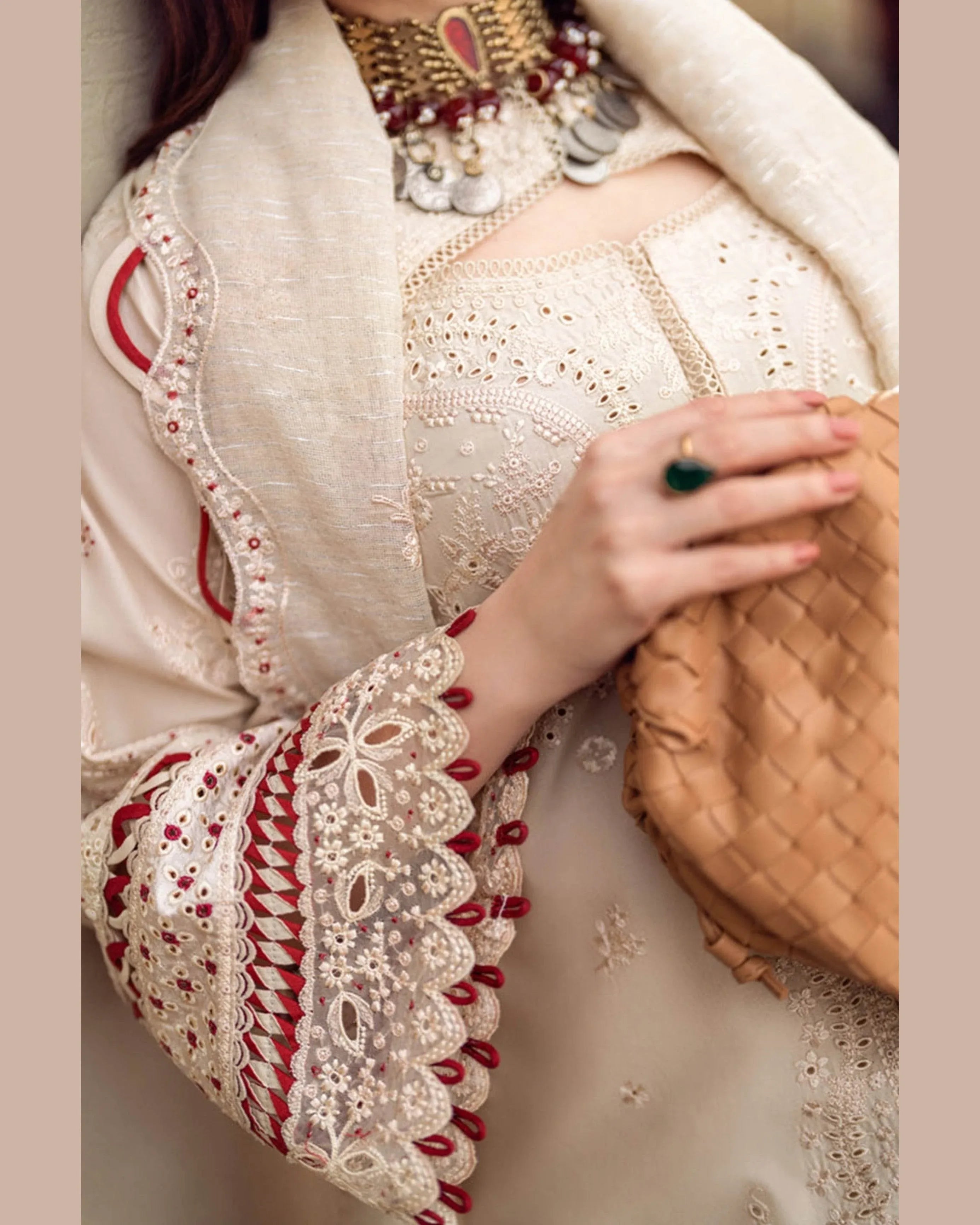 QALAMKAR LAWN UNSTITCHED EMB 3PC - City Cloth House