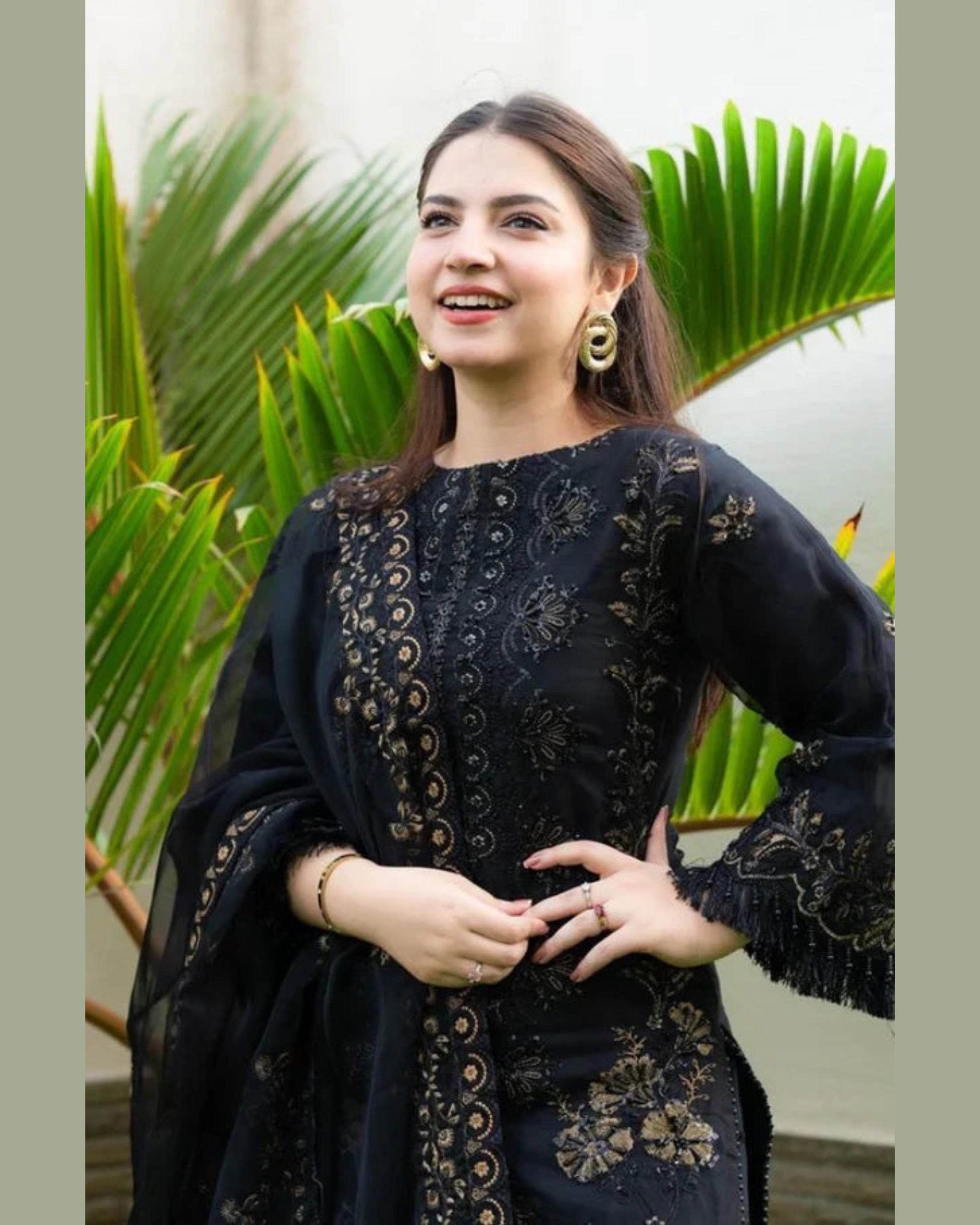 MARYAM MARIA LAWN LUXURY UNSTICH EMB 3PC - City Cloth House