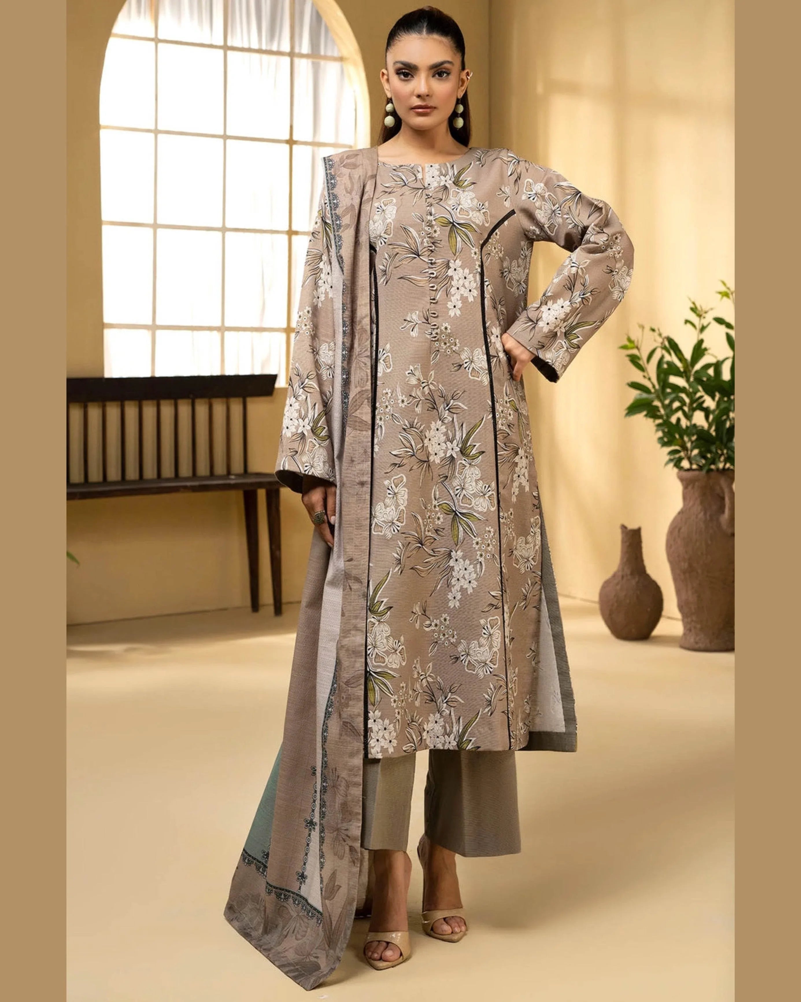 MOTIFZ LAWN PRINTED UNSTICH 3PC - City Cloth House