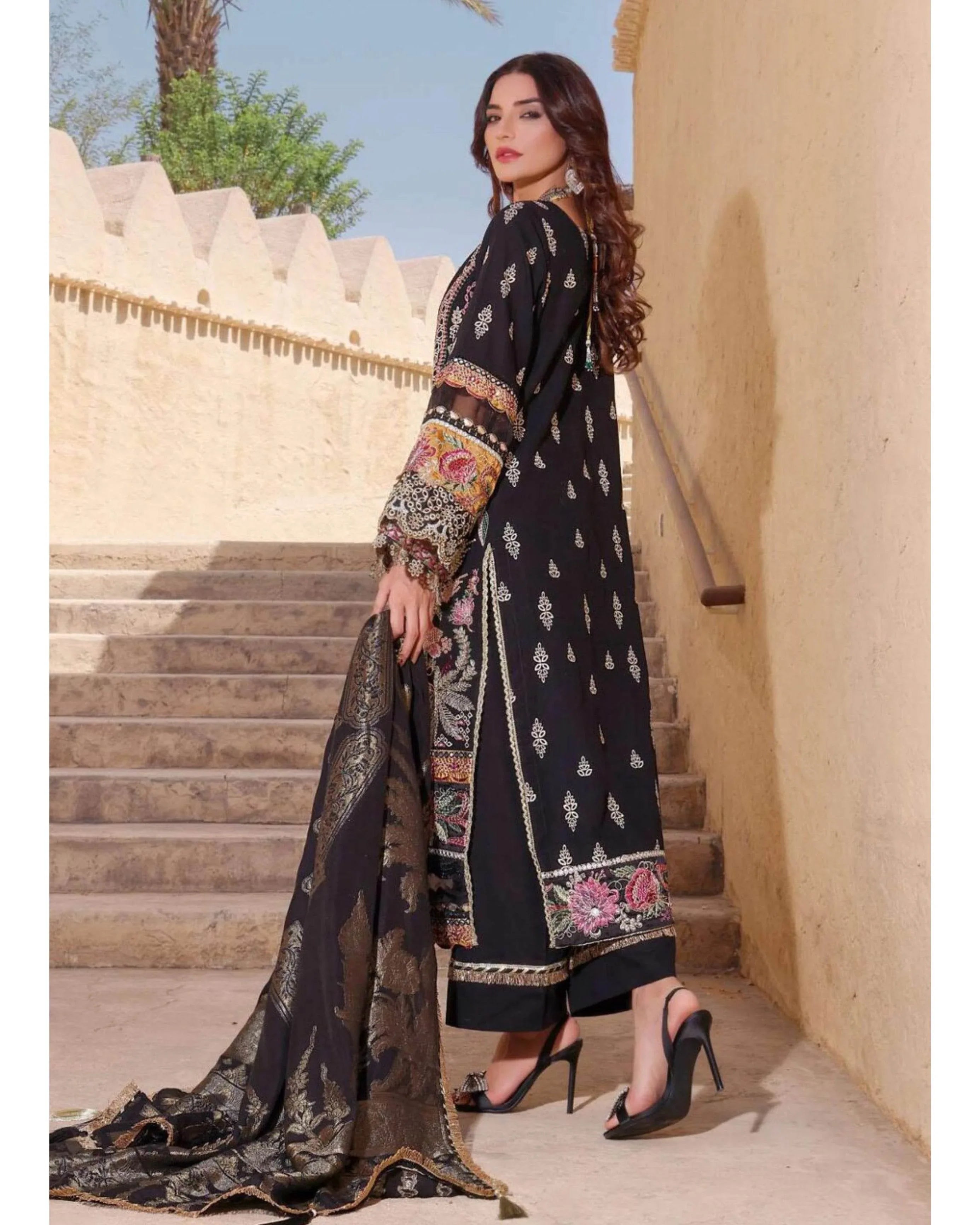 ELAF LAWN LUXURY UNSTICHED EMB 3PC - City Cloth House