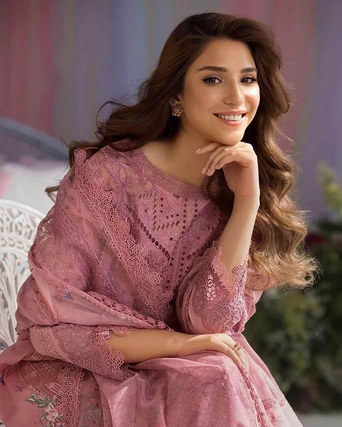 SOBIA NAZIR LAWN UNSTITCHED EMB 3PC - City Cloth House