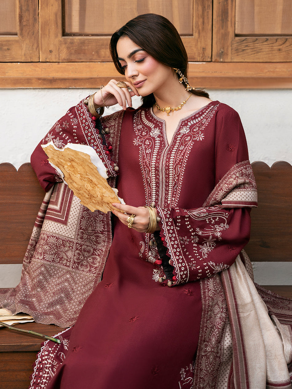 IZEL LAWN LUXURY UNSTITCHED EMB 3PC