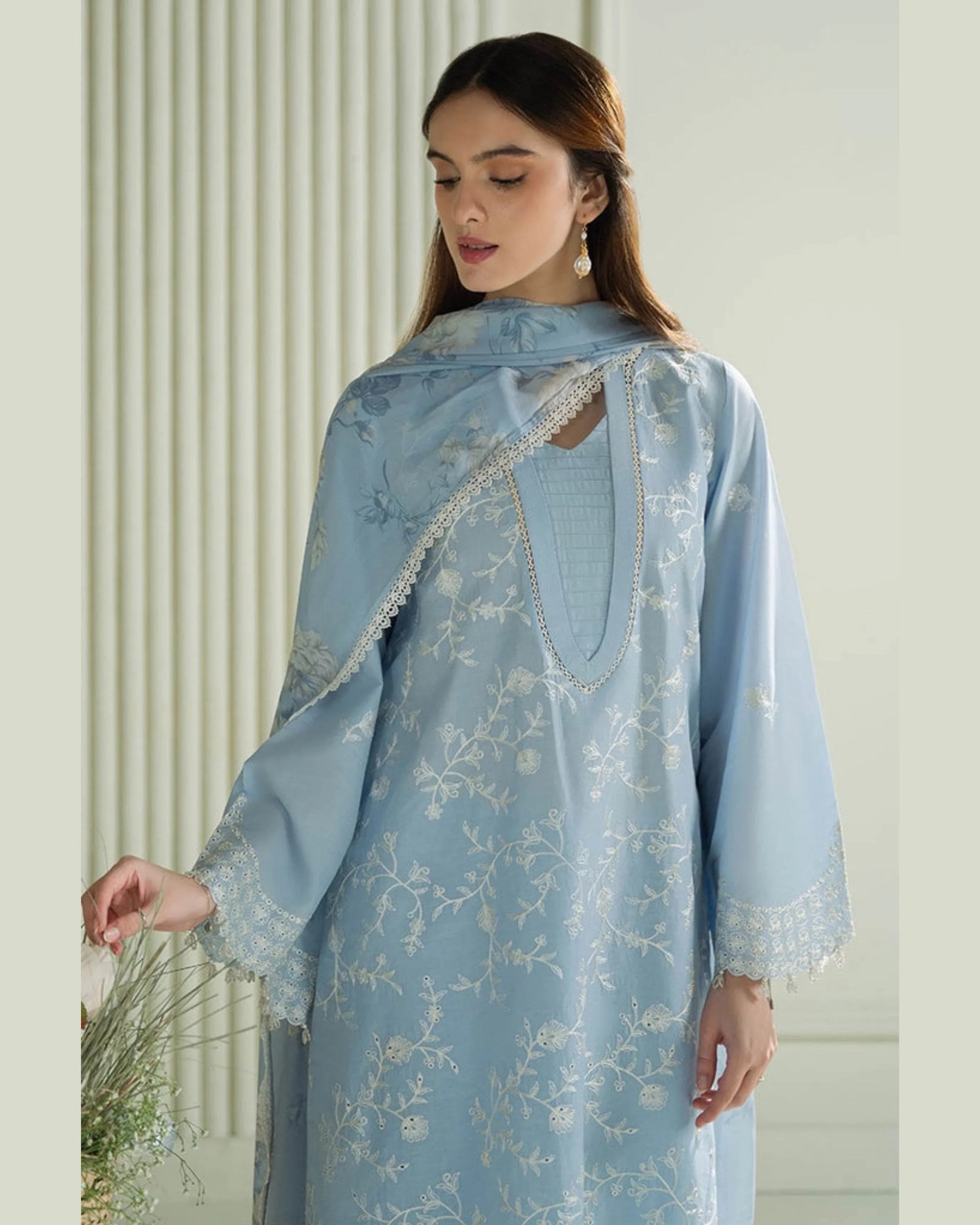 CROSS STITCH LAWN LUXURY UNSTICH EMB 3PC - City Cloth House