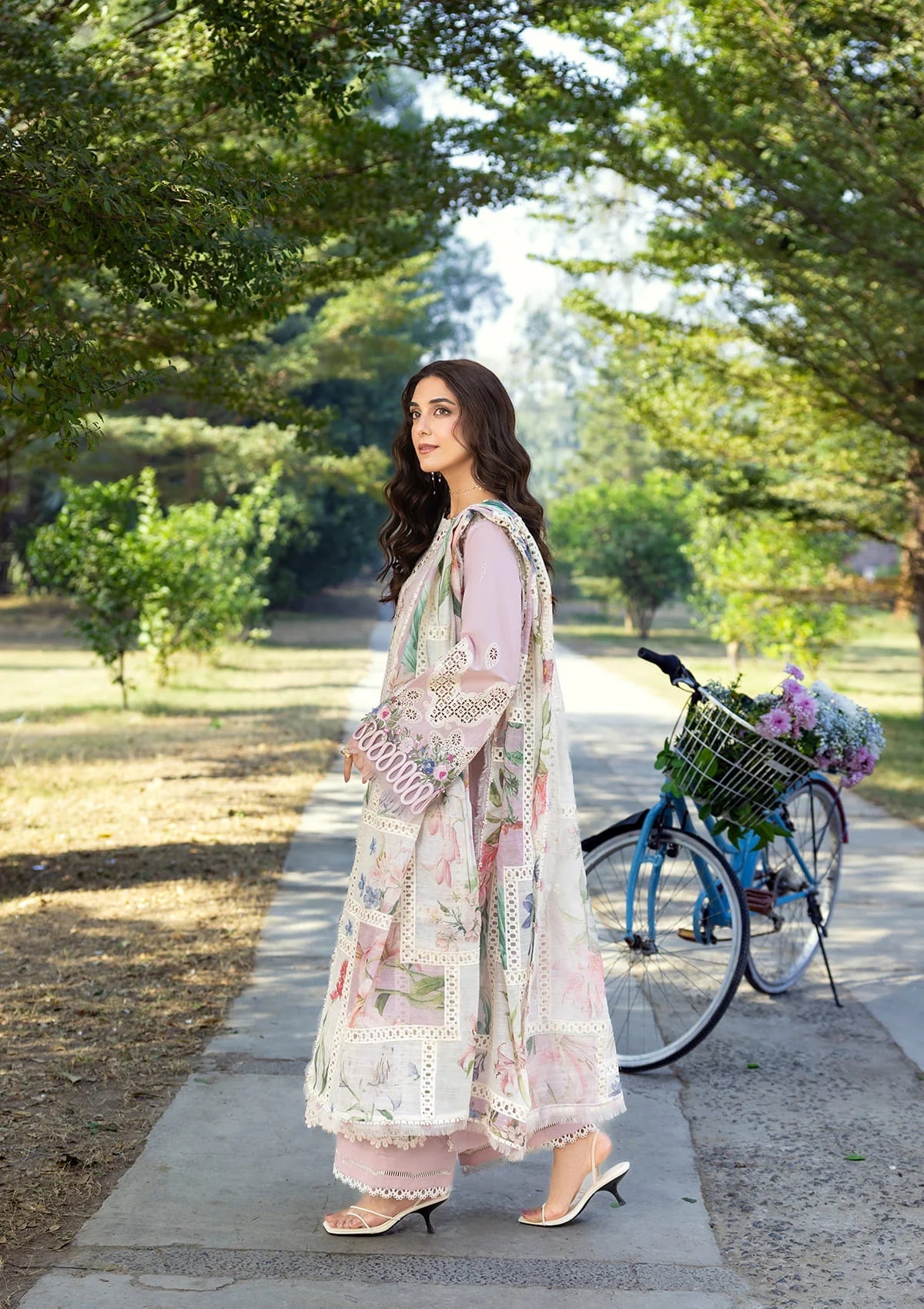 ELAF LAWN LUXURY UNSTITCHED ELY-1A EMB 3PC
