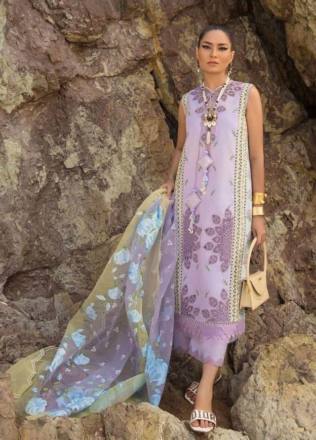 CRIMSON LAWN EMB UNSTICH 3PC AN ODE TO CROSS STITCH (D-5A) - City Cloth House