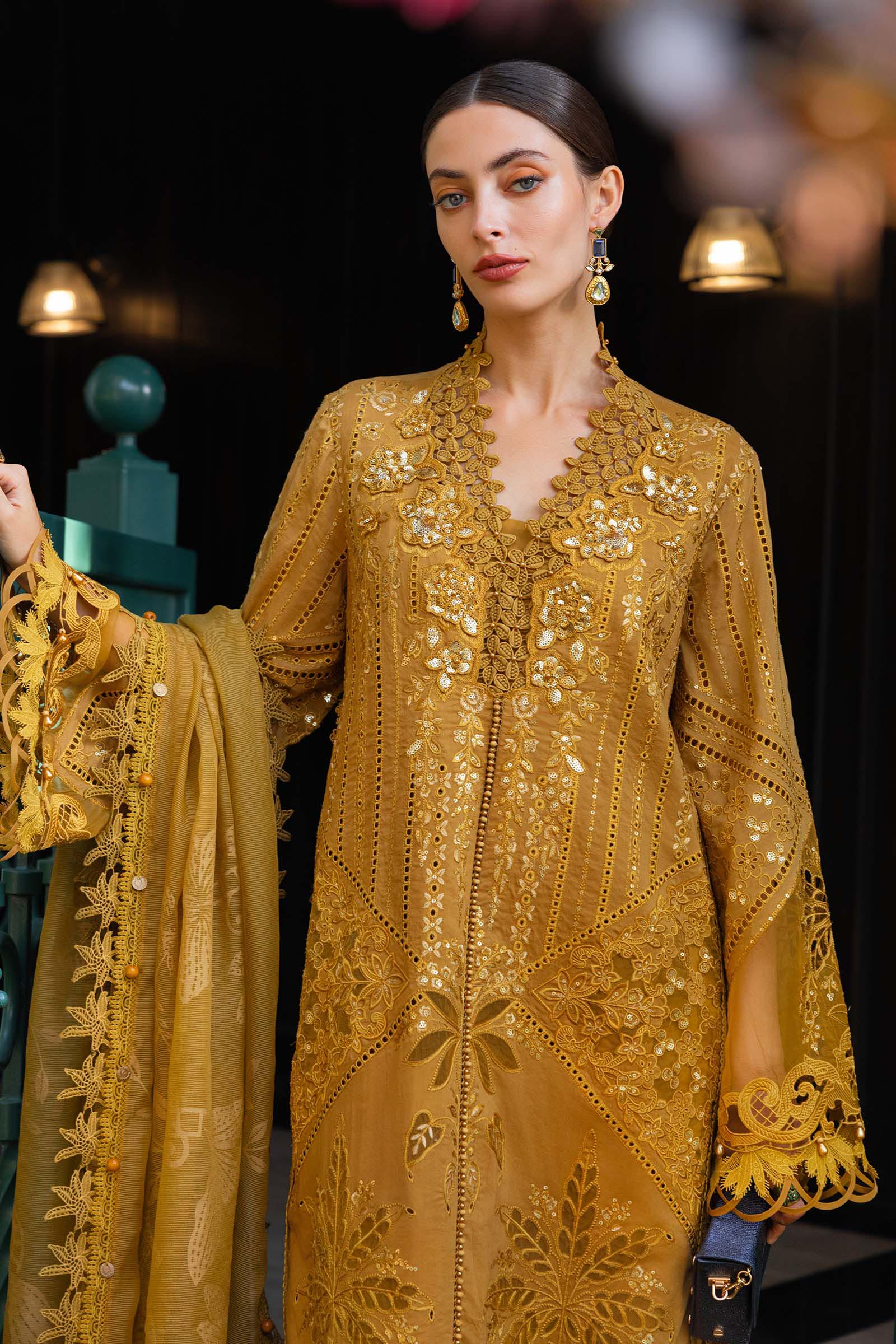 MARIA.B LAWN LUXURY UNSTITCHED EMB 3PC
