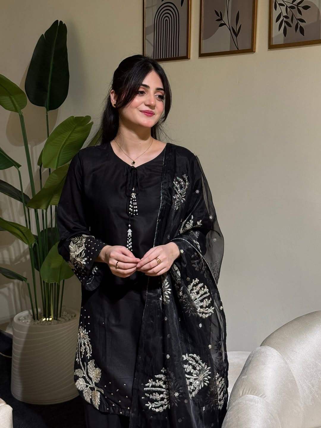Onyx | Emb Unstitched Lawn 3pc