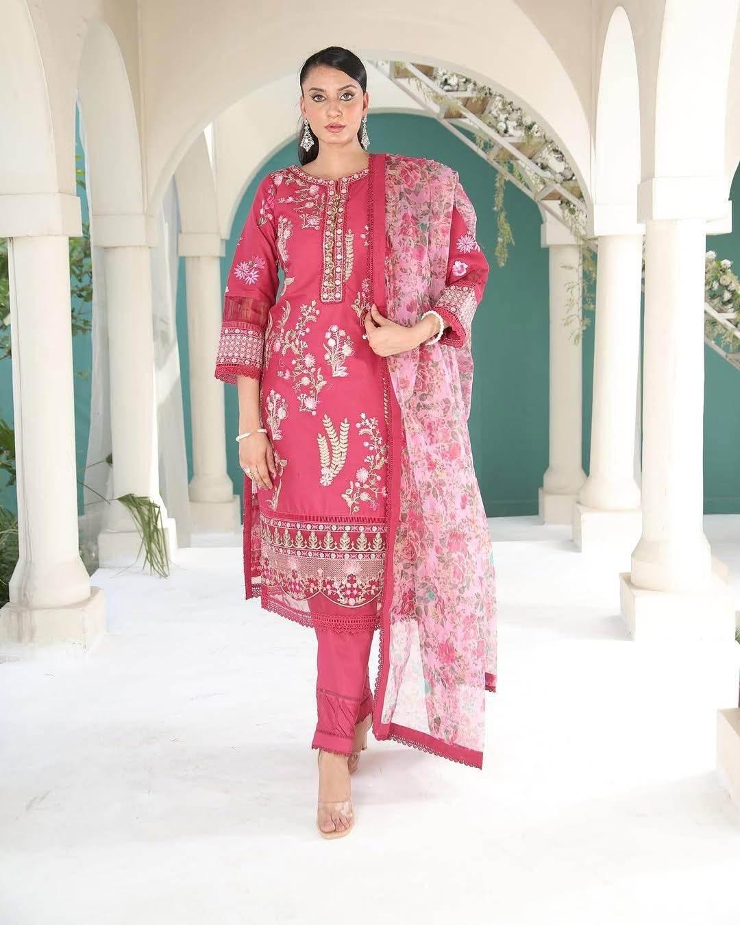 AZALIA LAWN UNSTITCHED EMB 3PC - City Cloth House
