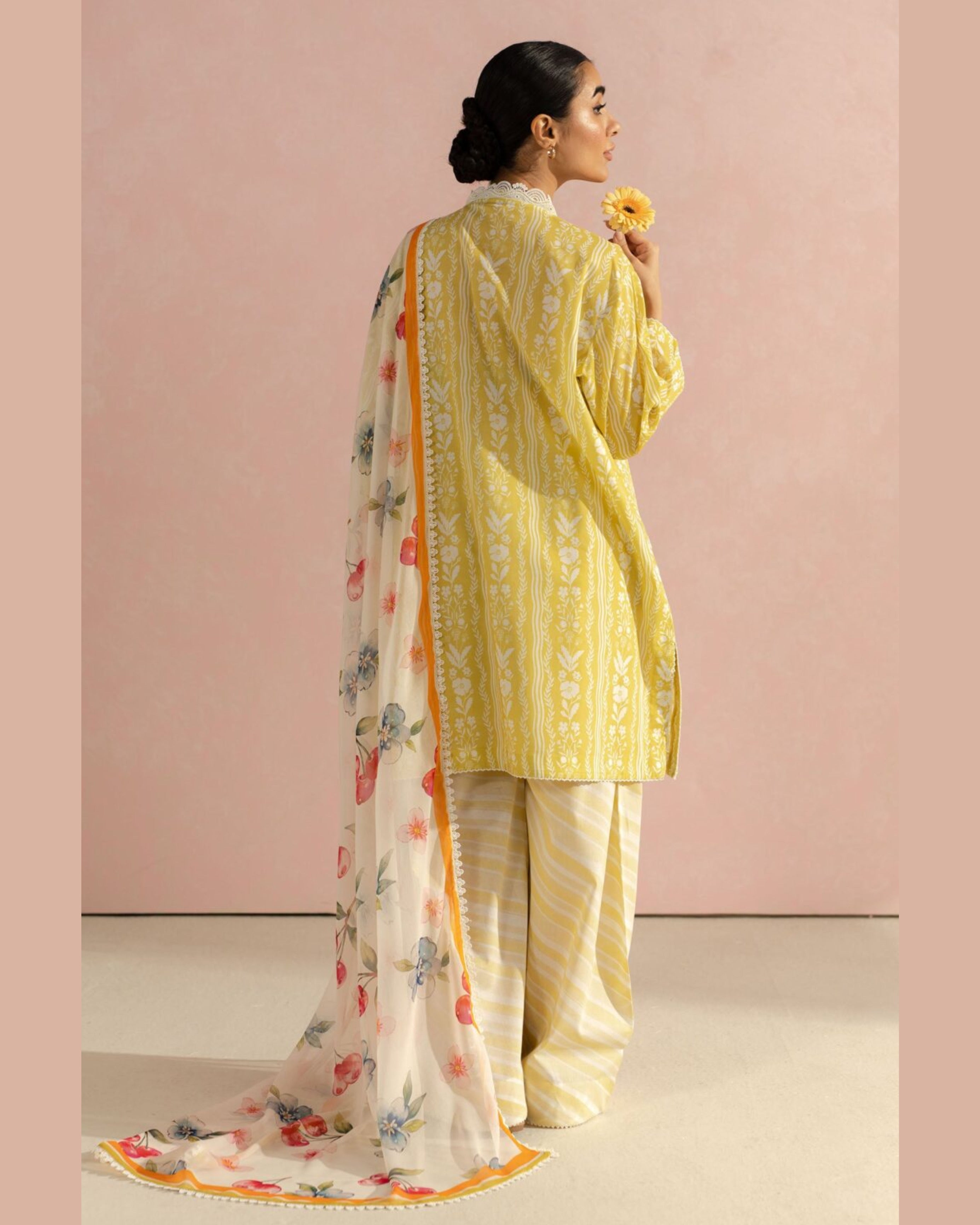 COCO LAWN PRINTED UNSTICH 3PC