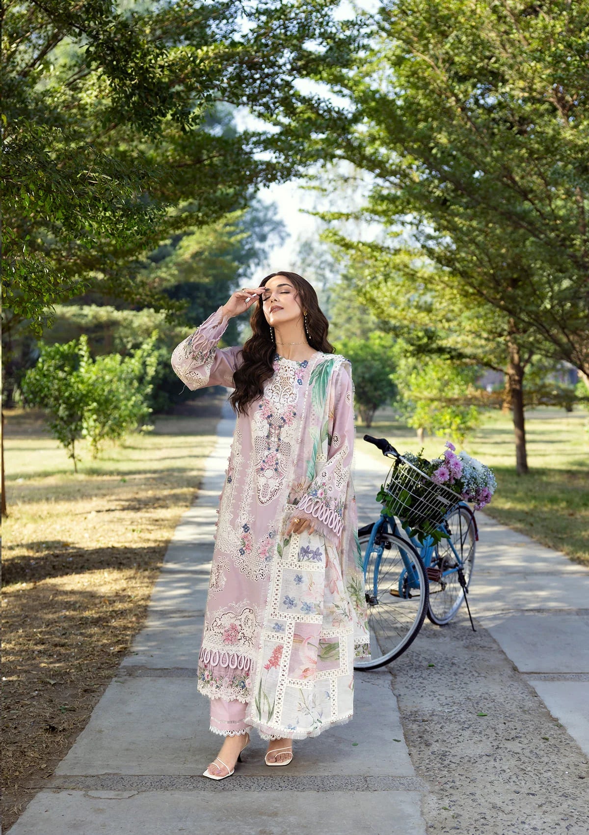 ELAF LAWN LUXURY UNSTITCHED ELY-1A EMB 3PC
