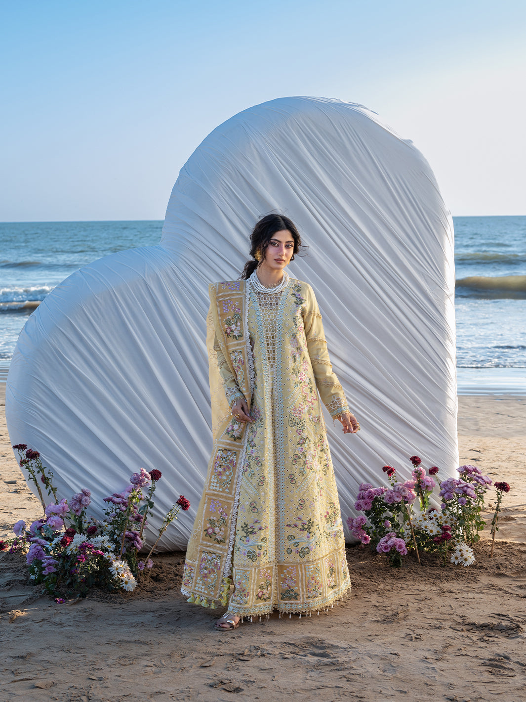 MAHNUR LAWN PREMIUM UNSTITCHED EMB 3PC