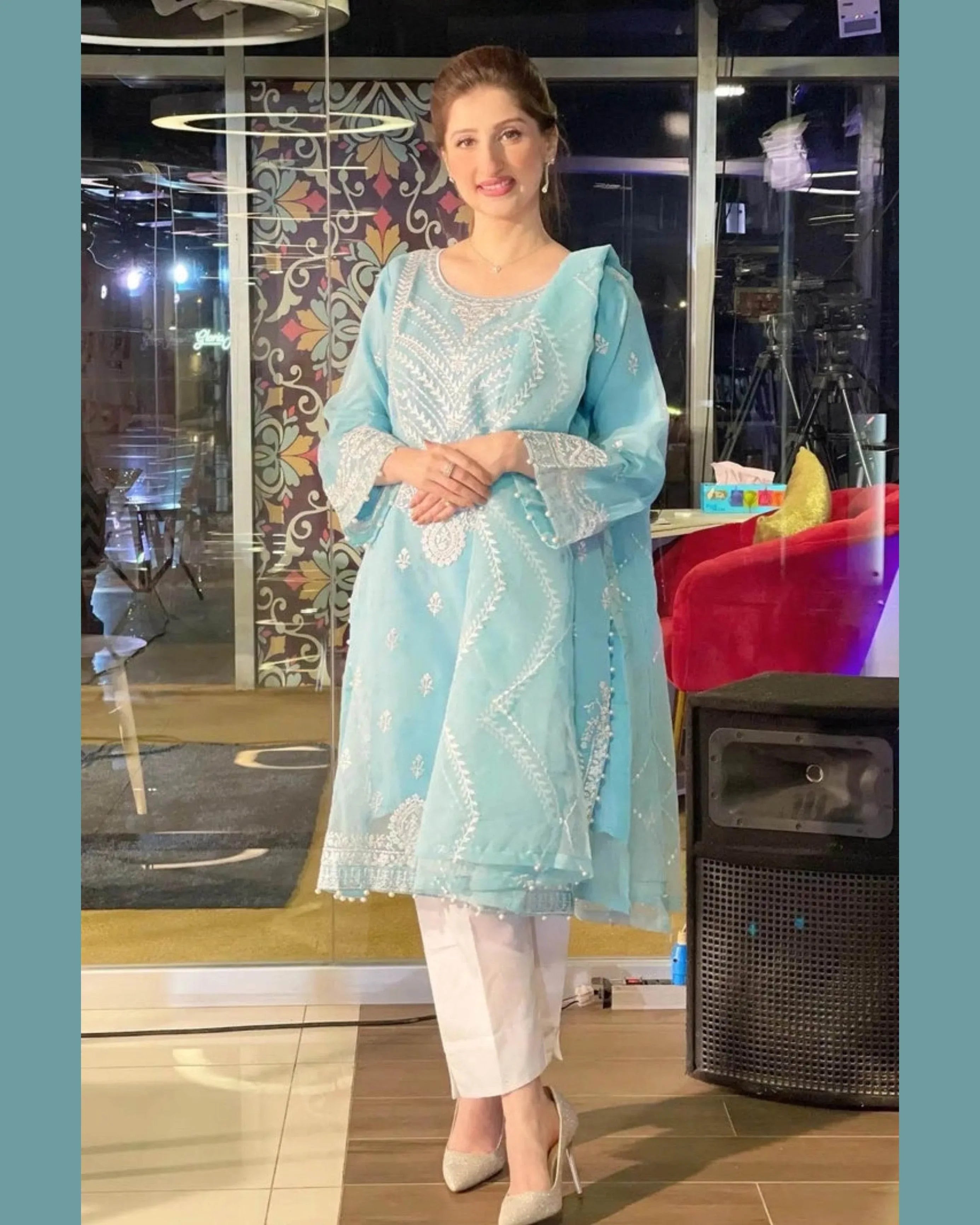 MARIA.B LAWN LUXURY UNSTITCHED EMB 3PC - City Cloth House