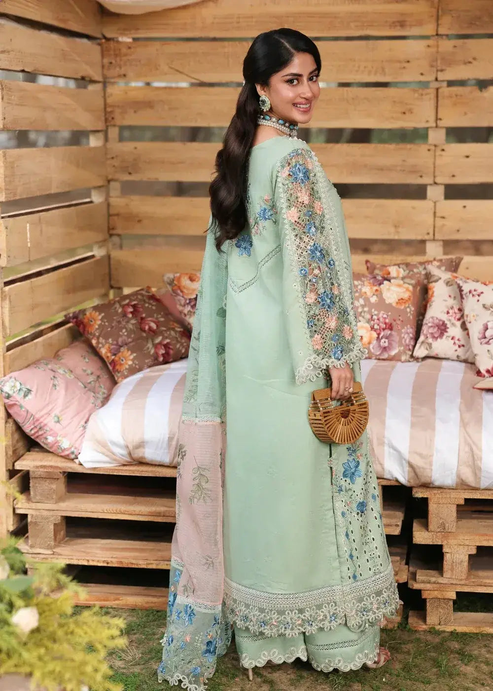 857D7802-C760-45E2-A85E-CCE83313E105 - City Cloth House
