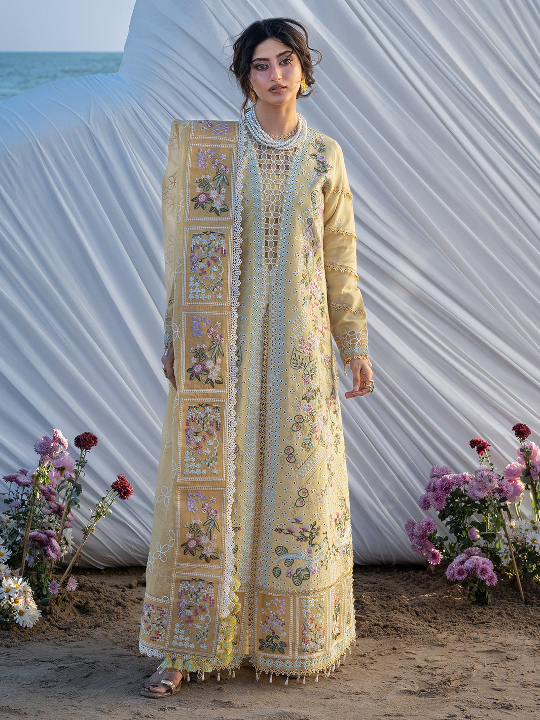 MAHNUR LAWN PREMIUM UNSTITCHED EMB 3PC