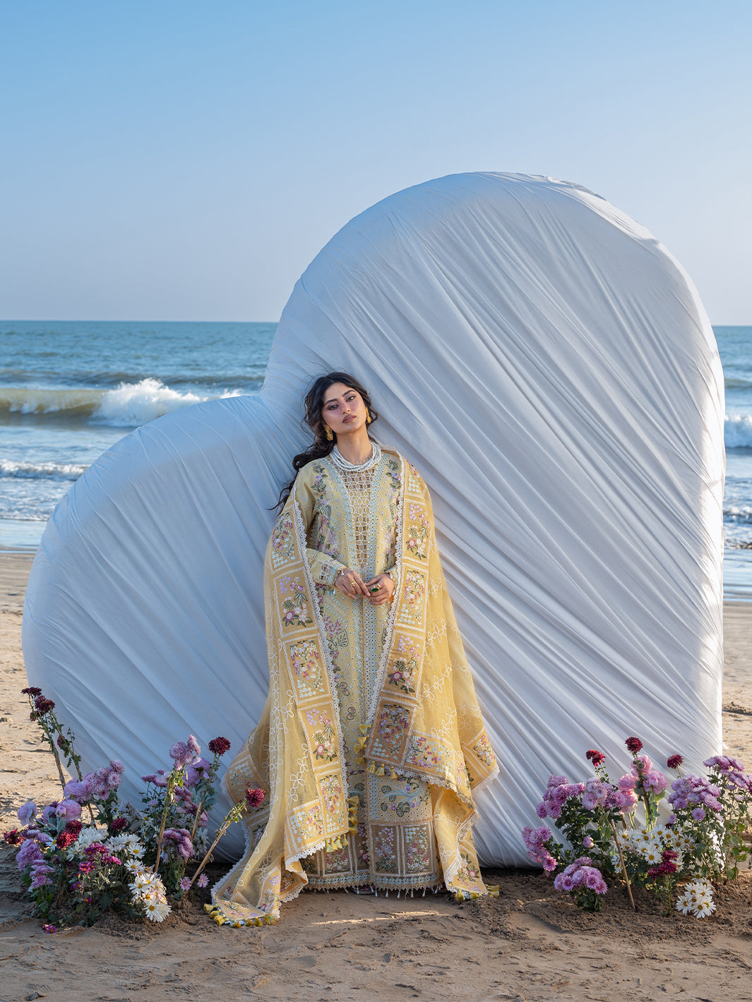 MAHNUR LAWN PREMIUM UNSTITCHED EMB 3PC