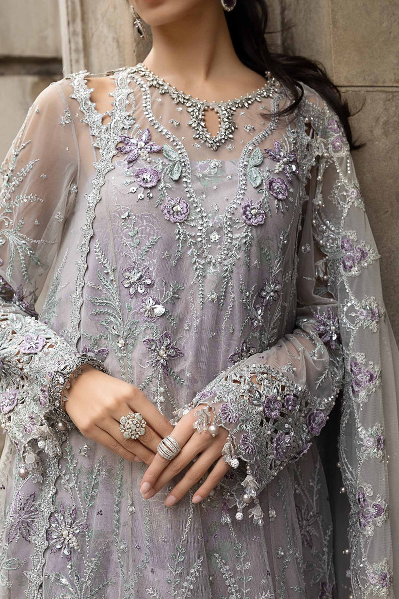 SOIREE NET UNSTITCHED EMB D-7 SUIT