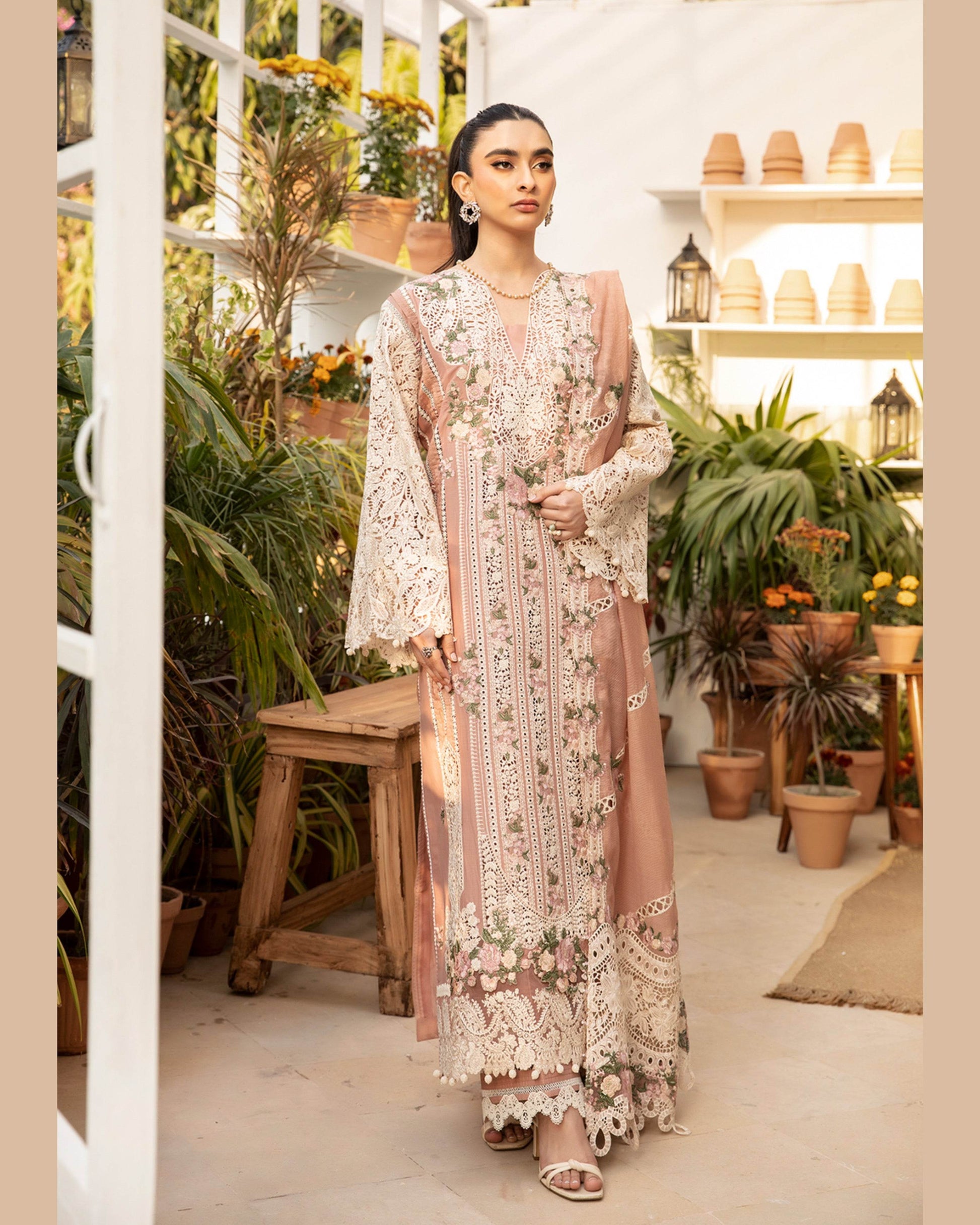 ELAF LAWN UNSTITCHED EMB 3PC SHAHANA (ELM-12) - City Cloth House