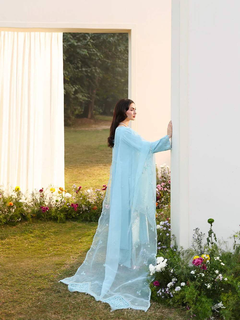 ALLYS LAWN LUXURY UNSTITCHED EMB 3PC