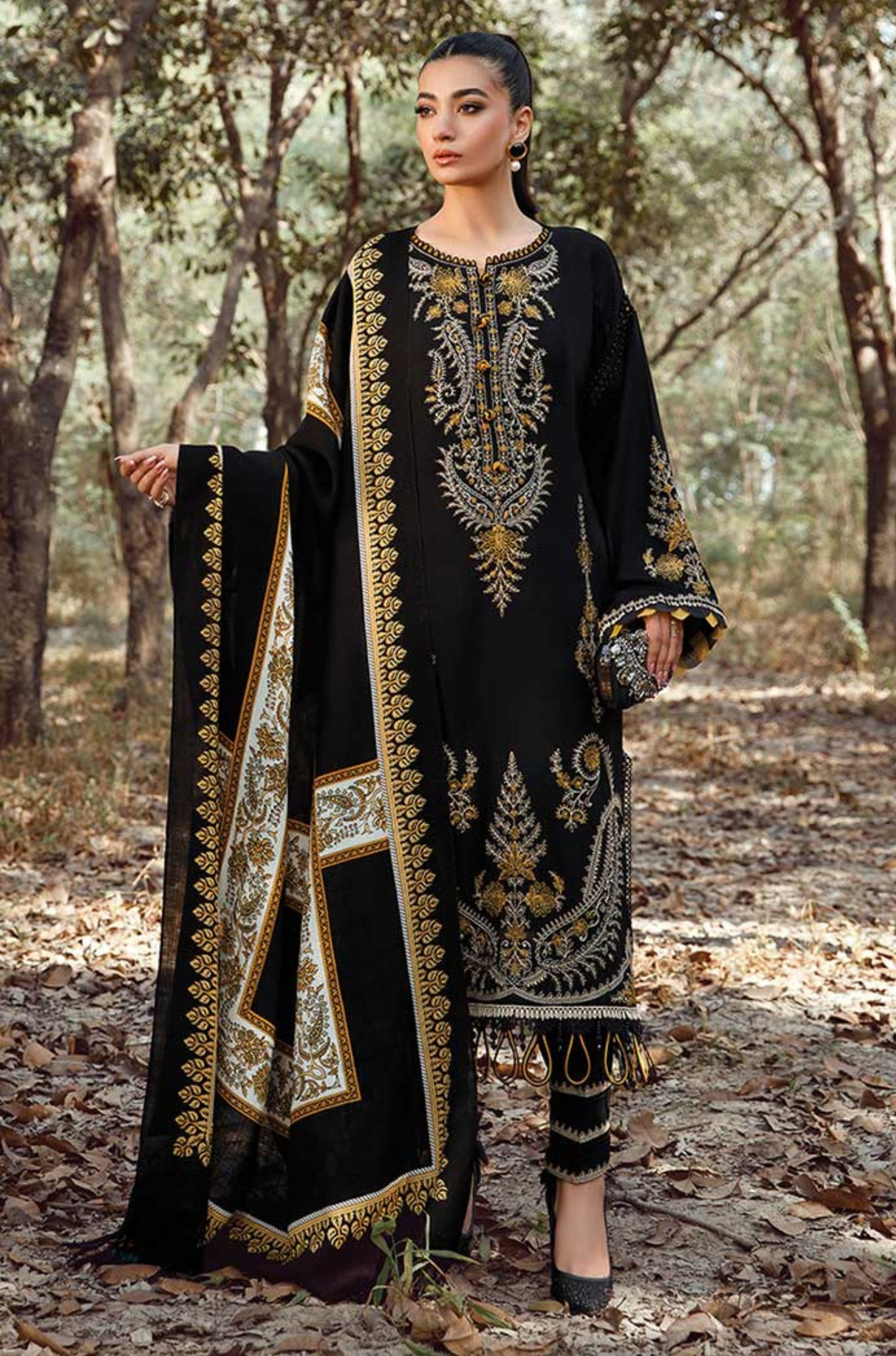 MARIA.B LAWN LUXURY UNSTITCHED EMB 3PC