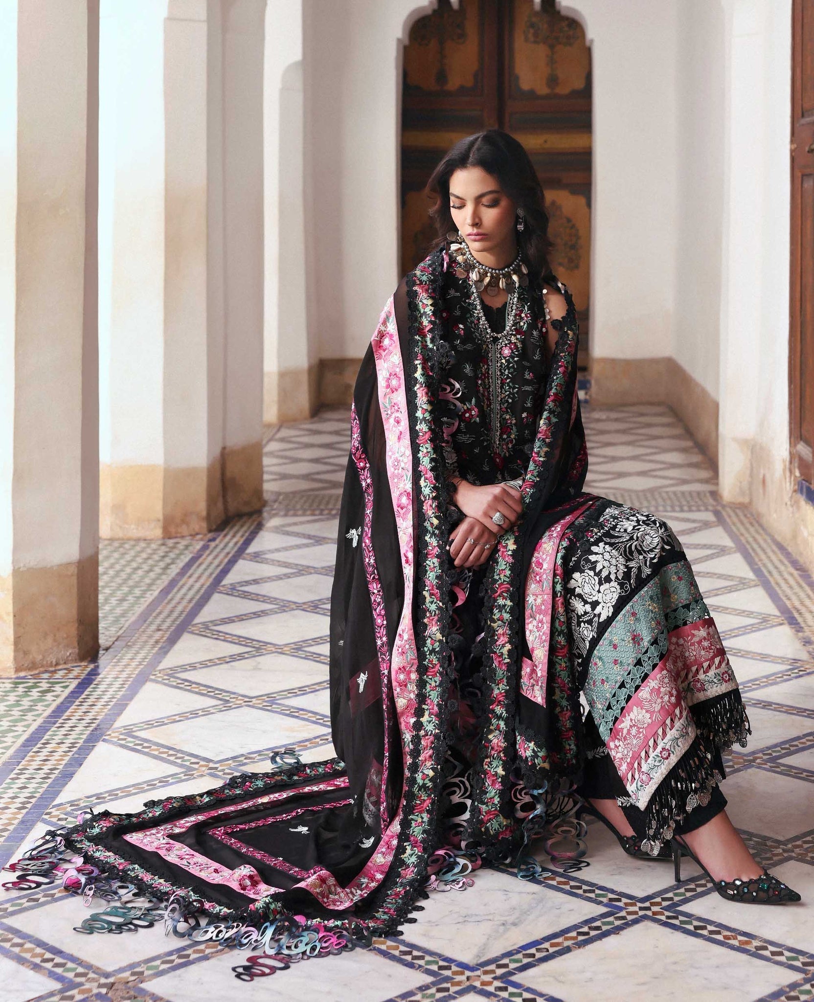 REPUBLIC LAWN PREMIUM UNSTITCHED D-3B EMB 3PC
