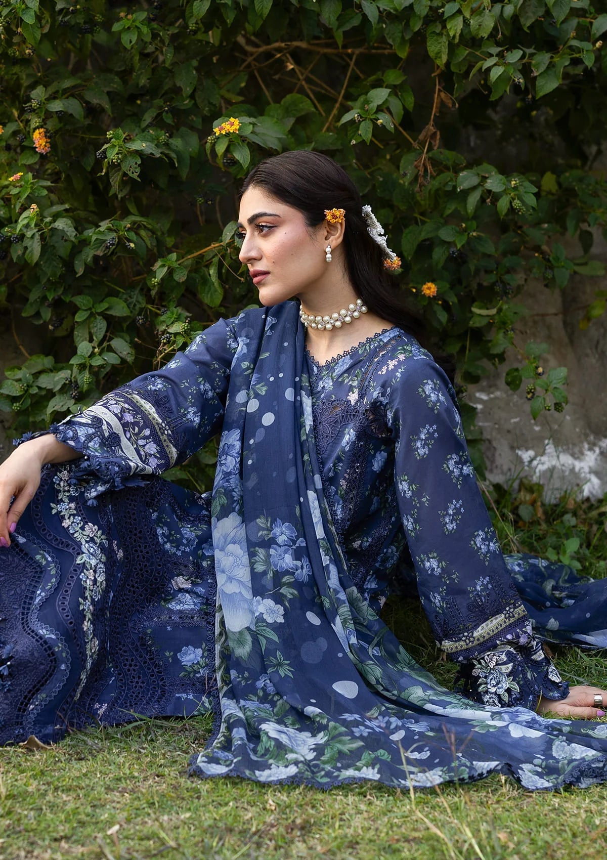 Naqsh | Emb Unstitched Lawn 3pc