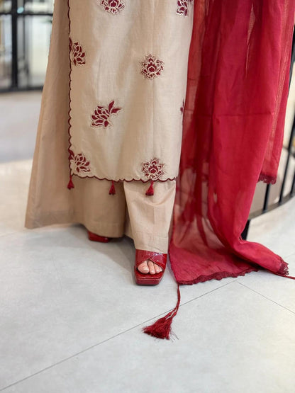 UMZAY DHANAK LUXURY UNSTITCHED EMB 3PC