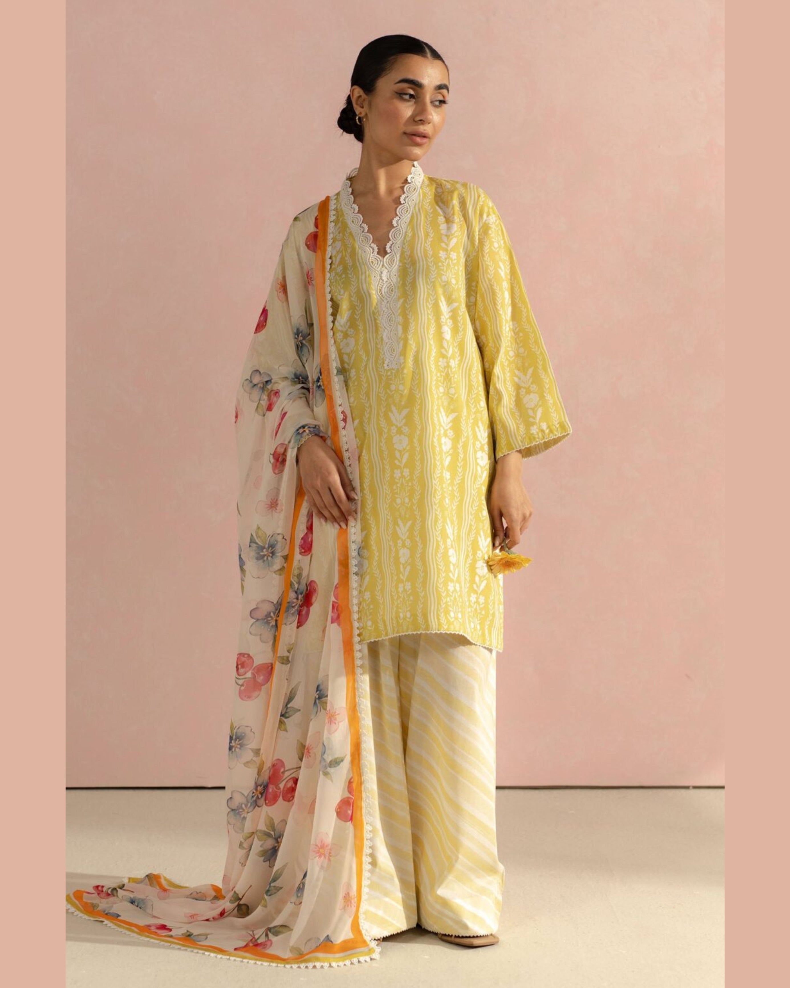 COCO LAWN PRINTED UNSTICH 3PC