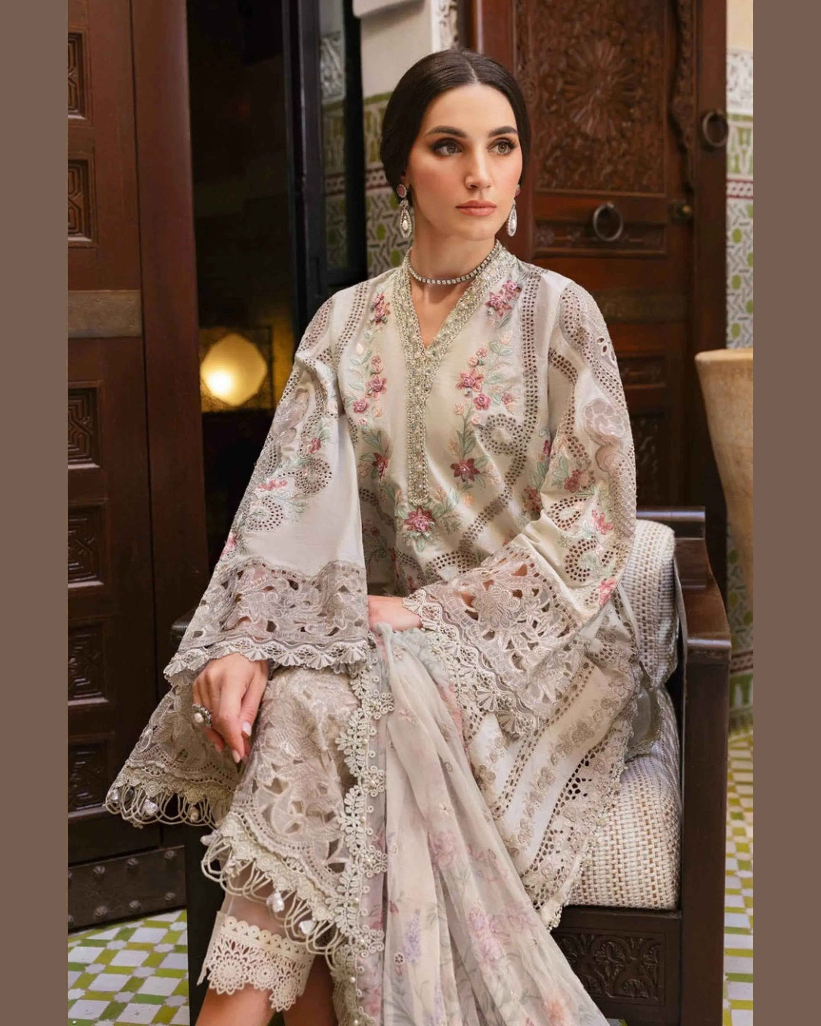 MARIA.B LAWN UNSTITCH EMB 3PC (14-B) - City Cloth House