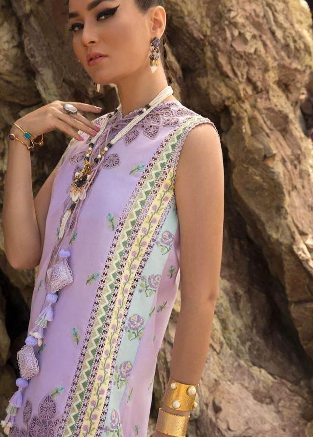 CRIMSON LAWN EMB UNSTICH 3PC AN ODE TO CROSS STITCH (D-5A) - City Cloth House