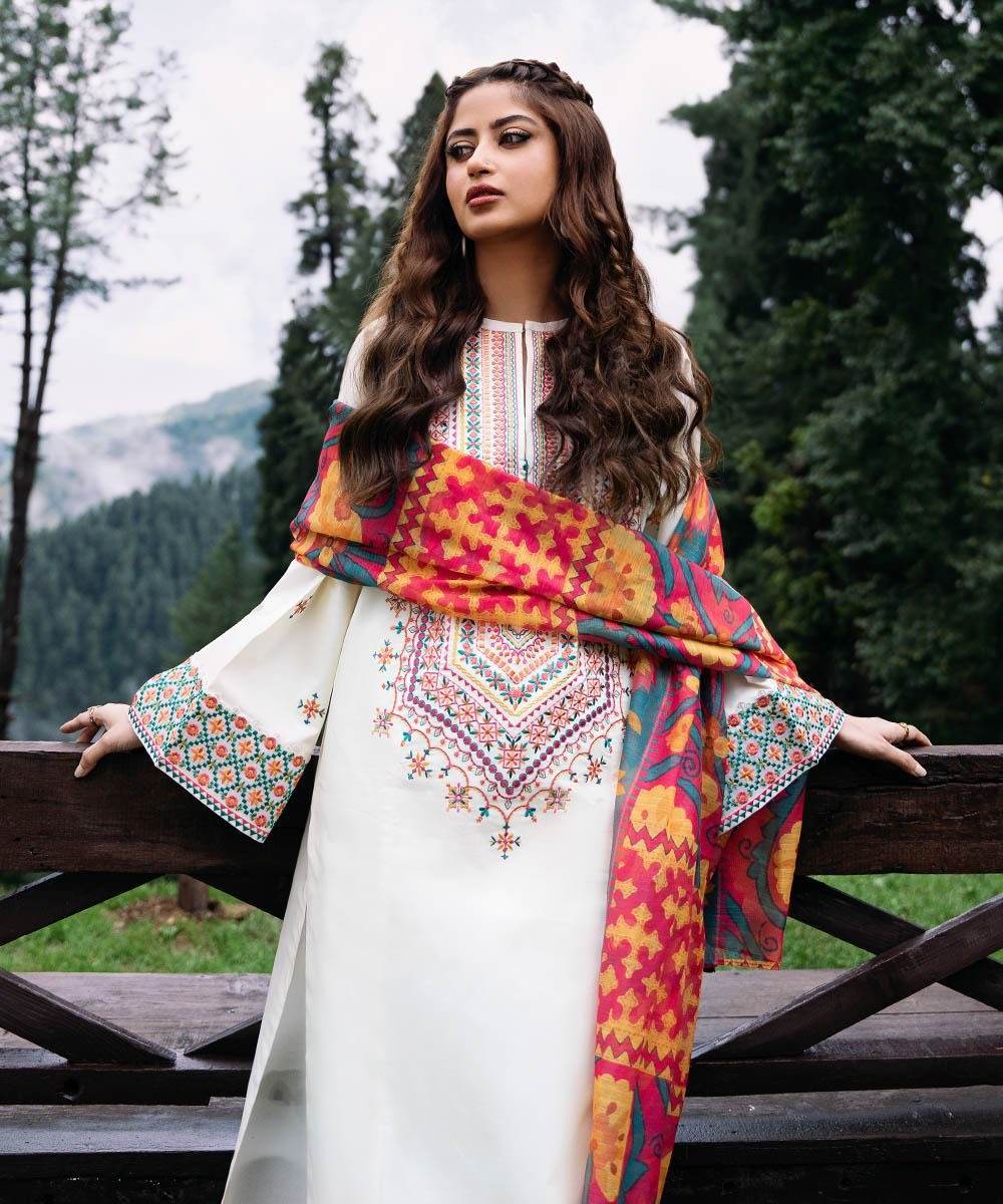 ZARA SHAHJAHAN DHANAK UNSTITCHED EMB 3PC - City Cloth House