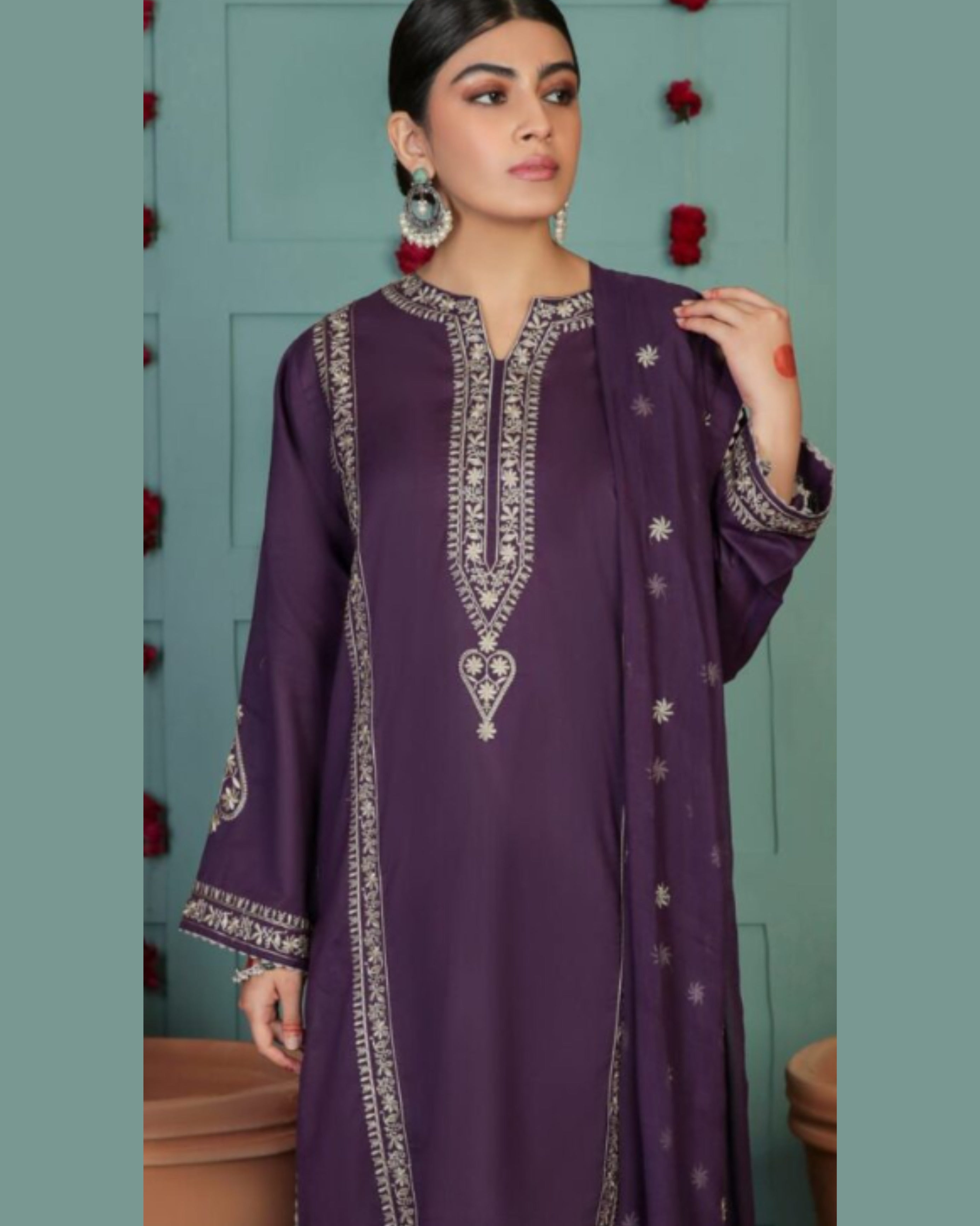 ZARA SHAHJAHAN LAWN UNSTITCHED EMB 3PC