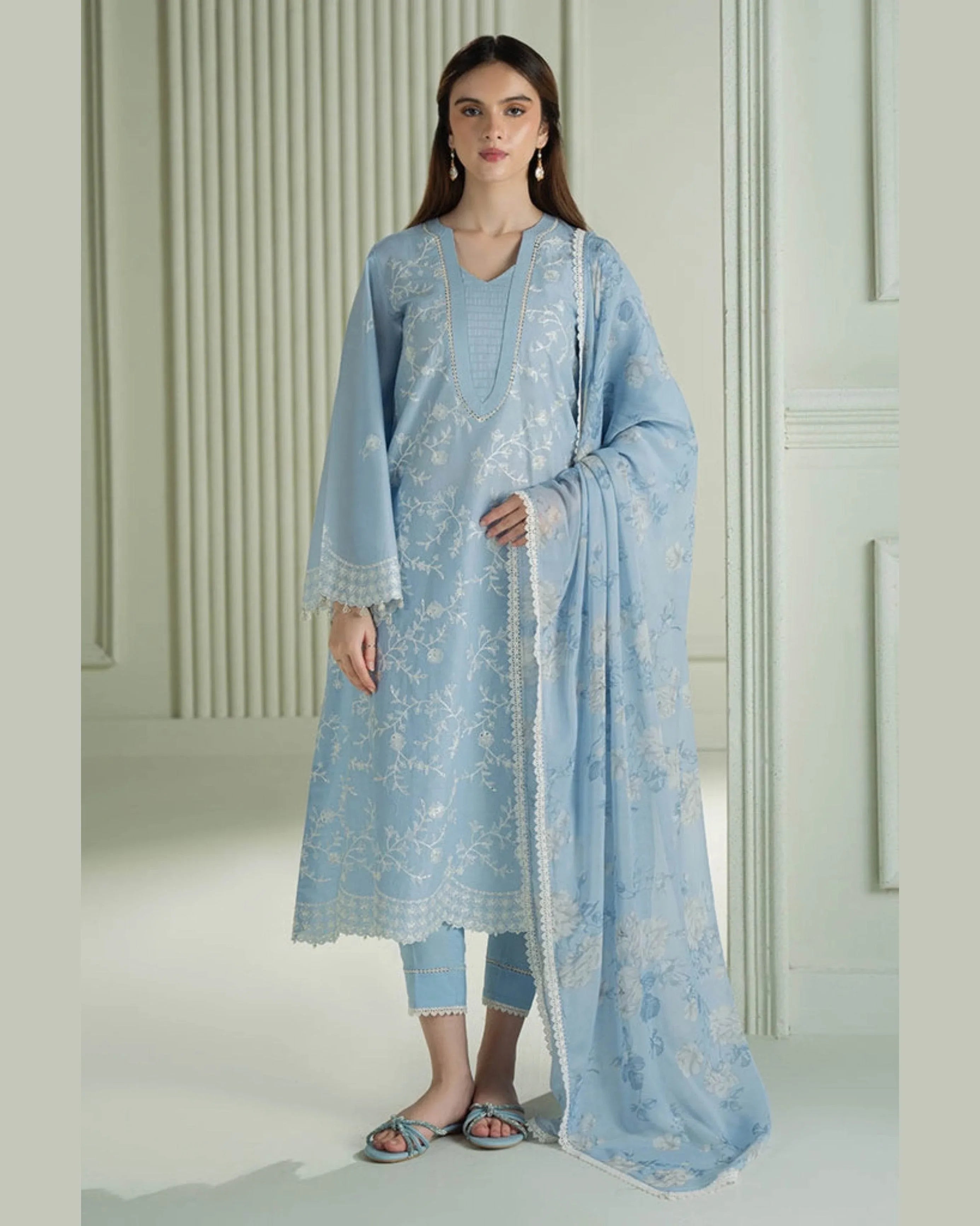 CROSS STITCH LAWN LUXURY UNSTICH EMB 3PC - City Cloth House